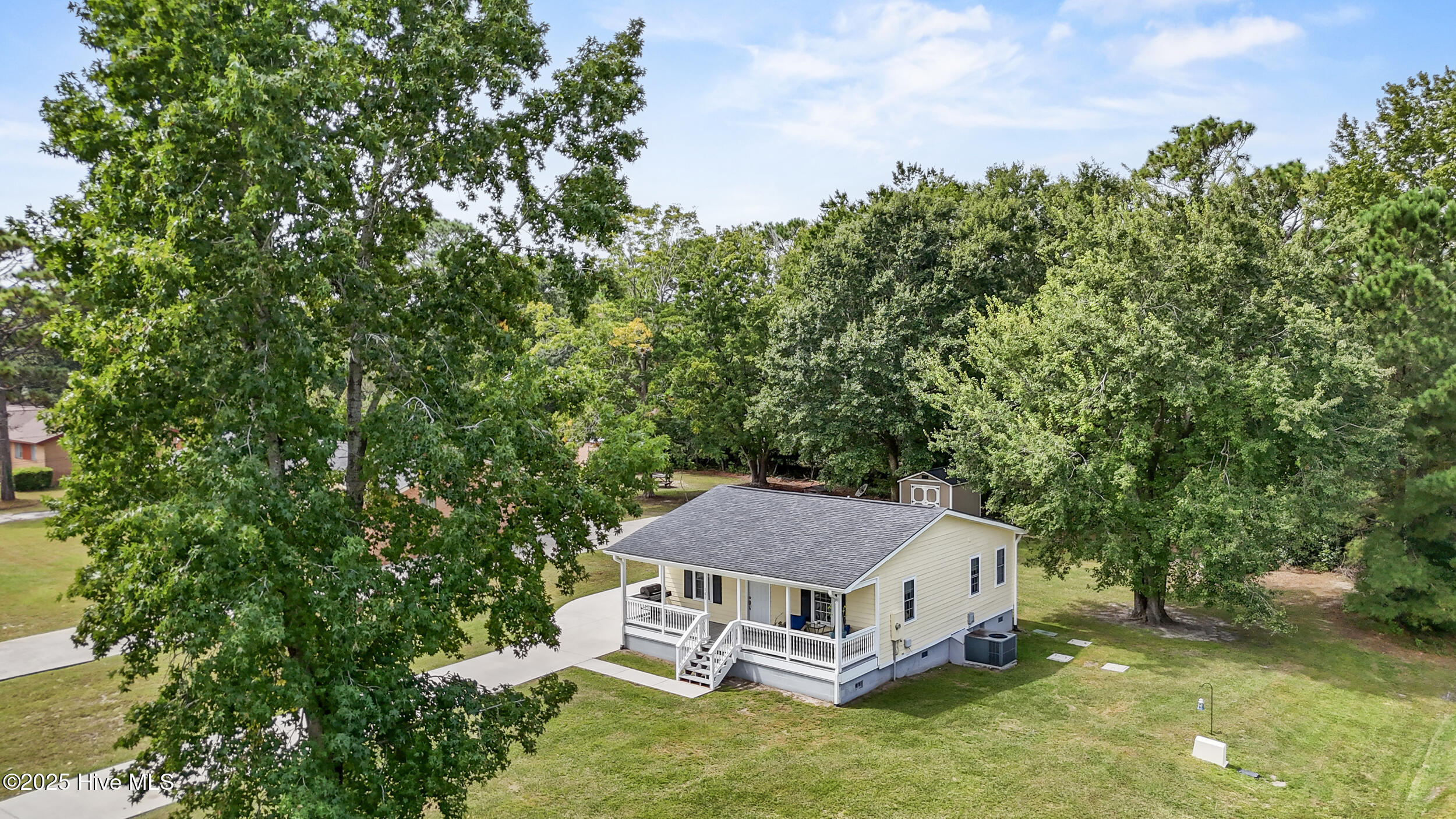 100530805 | Photo 32