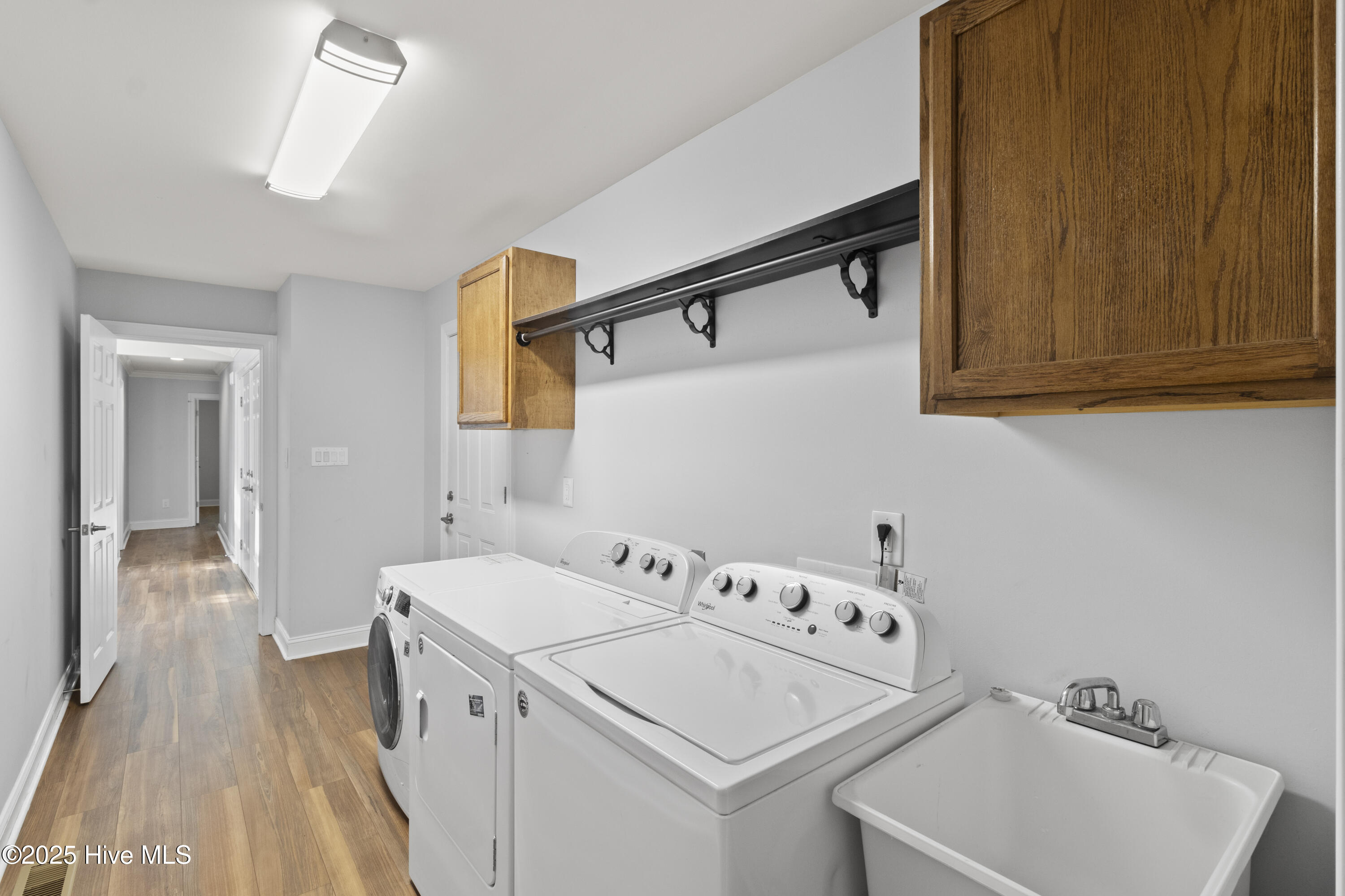 100503584 | Photo 58