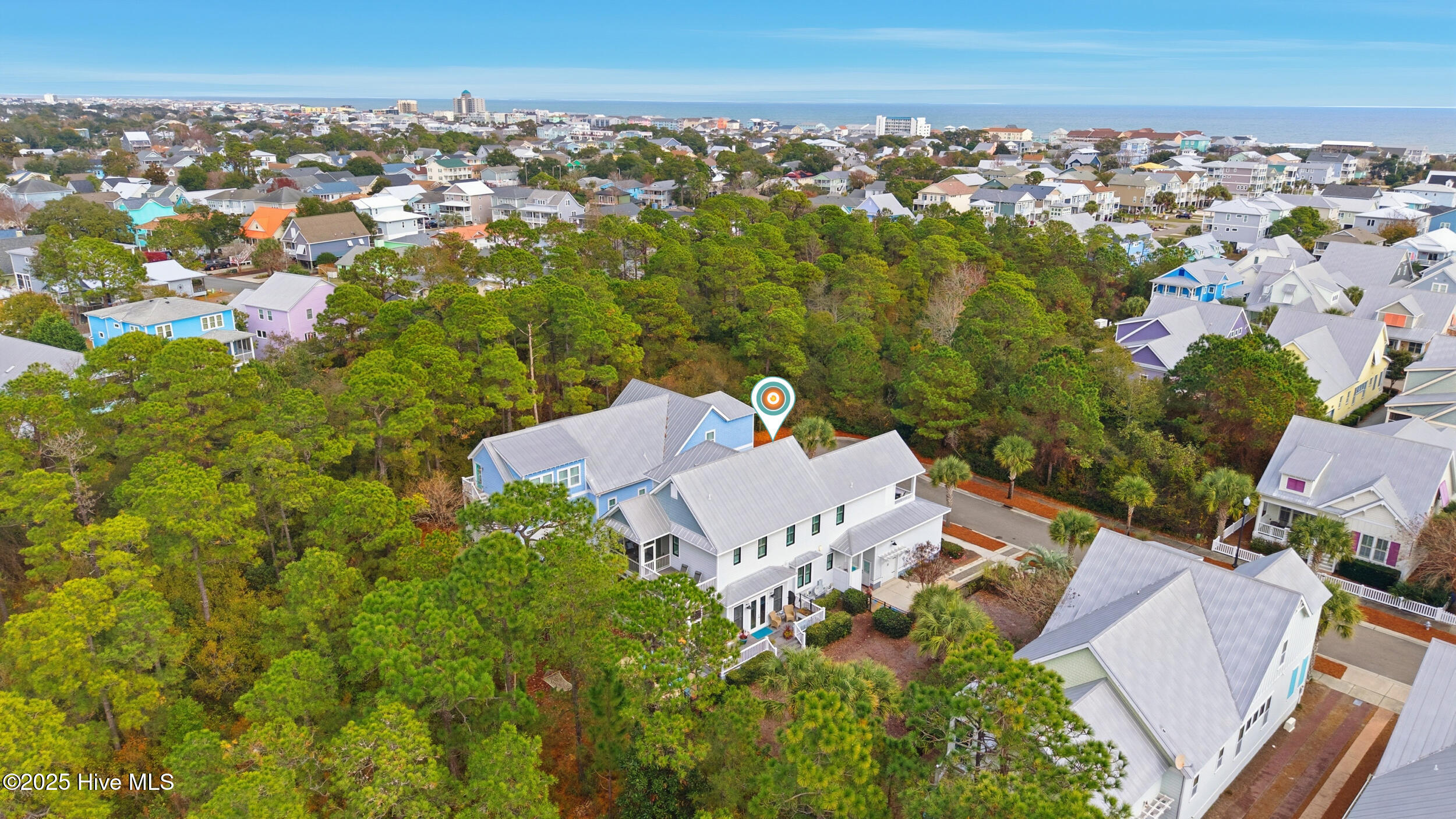 100543179 | Photo 71