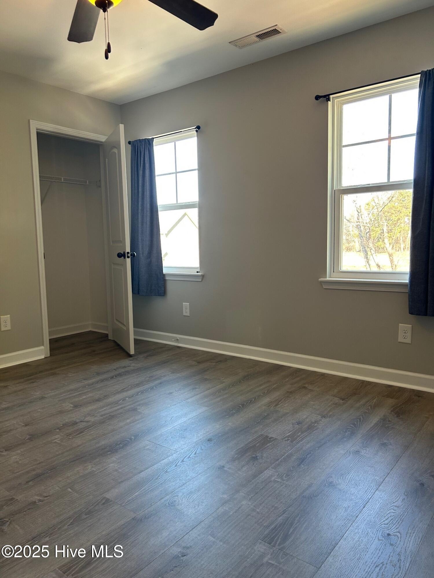 100564056 | Photo 18