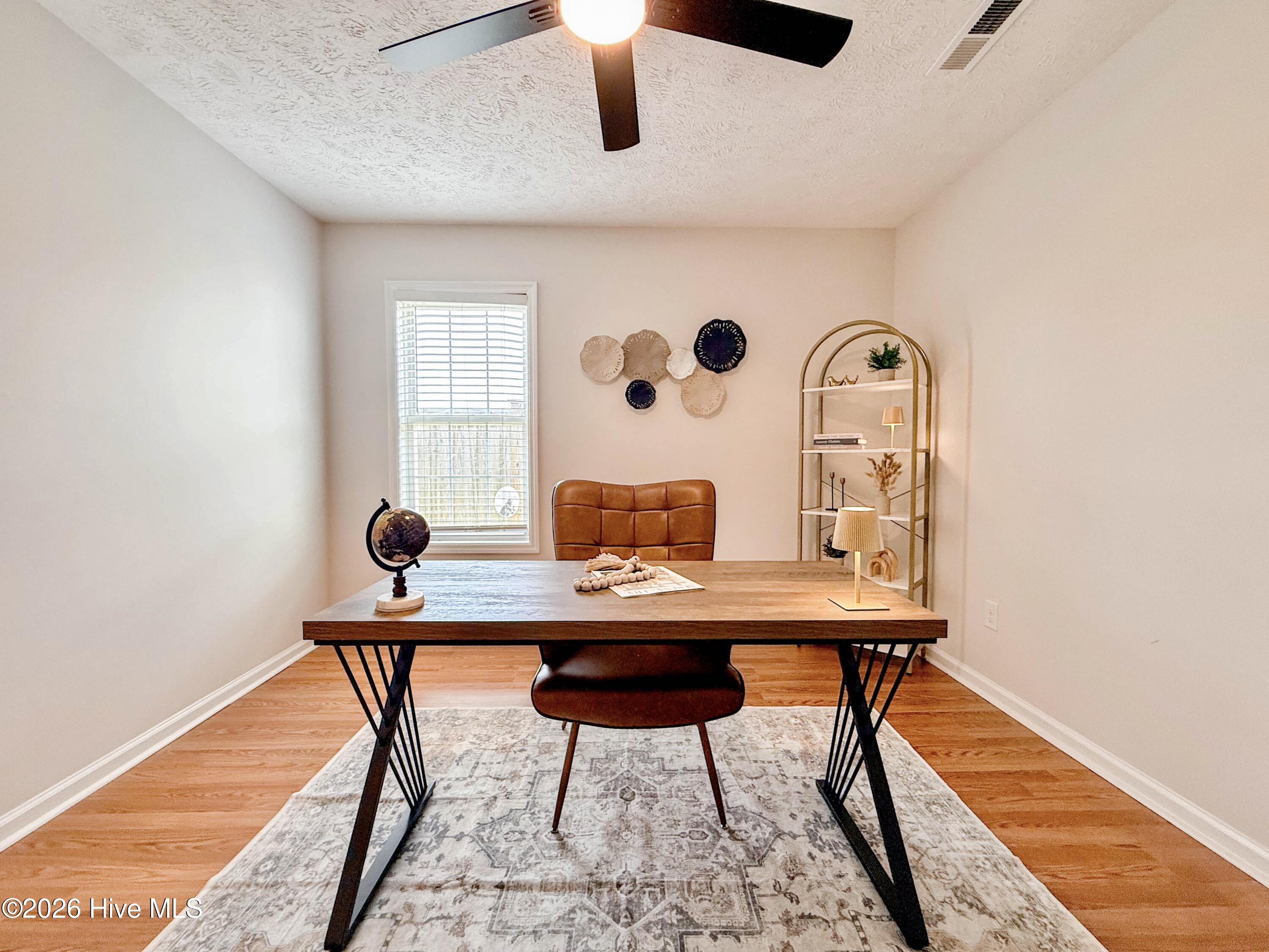 100558599 | Photo 14