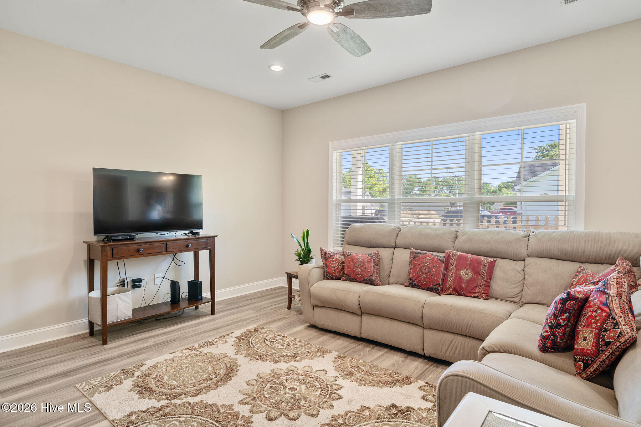 132 Lacarol Street, Rose Hill, NC 28458 – photo 5: 132lacarol-005
