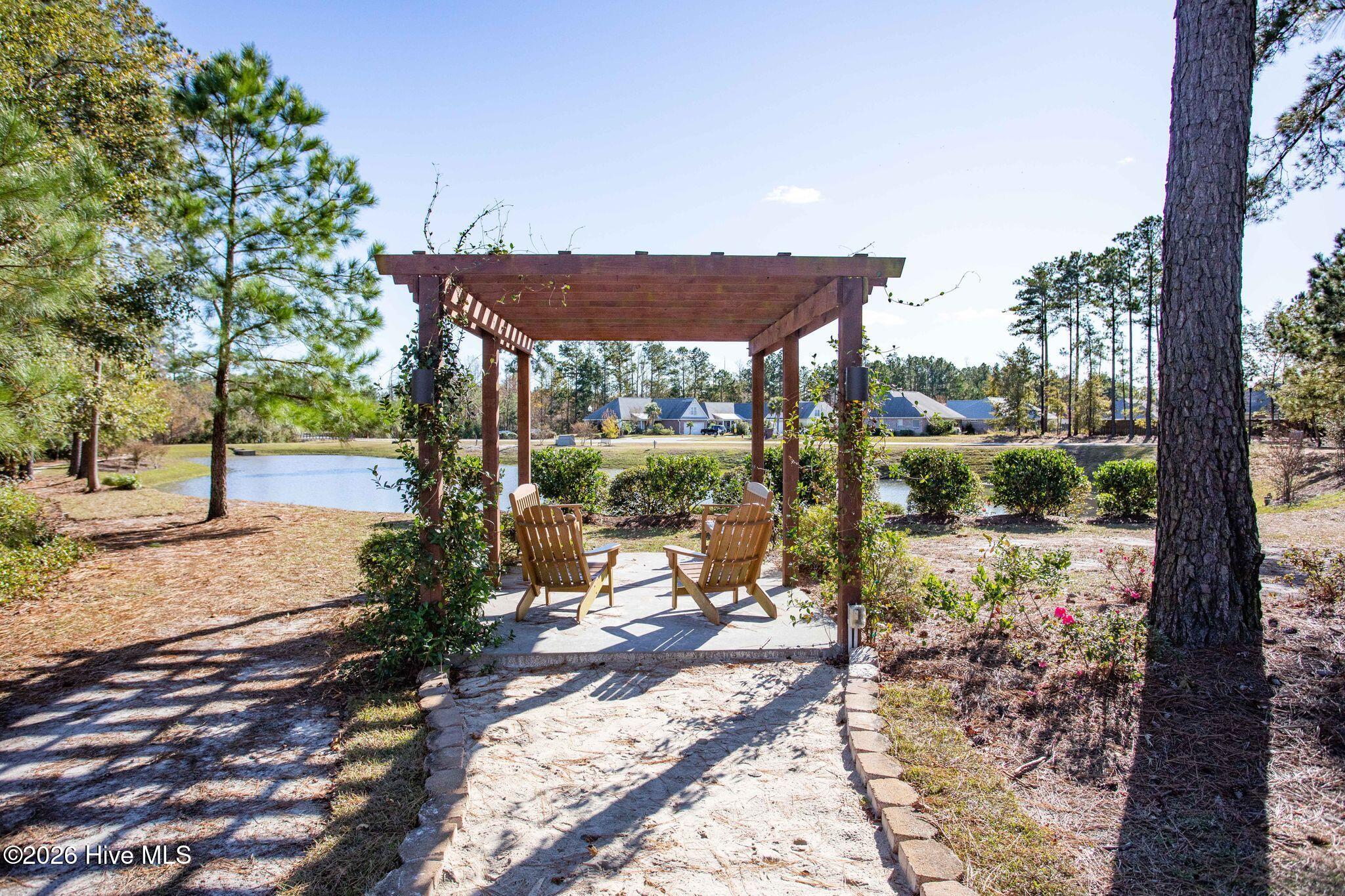 100562900 | Photo 43