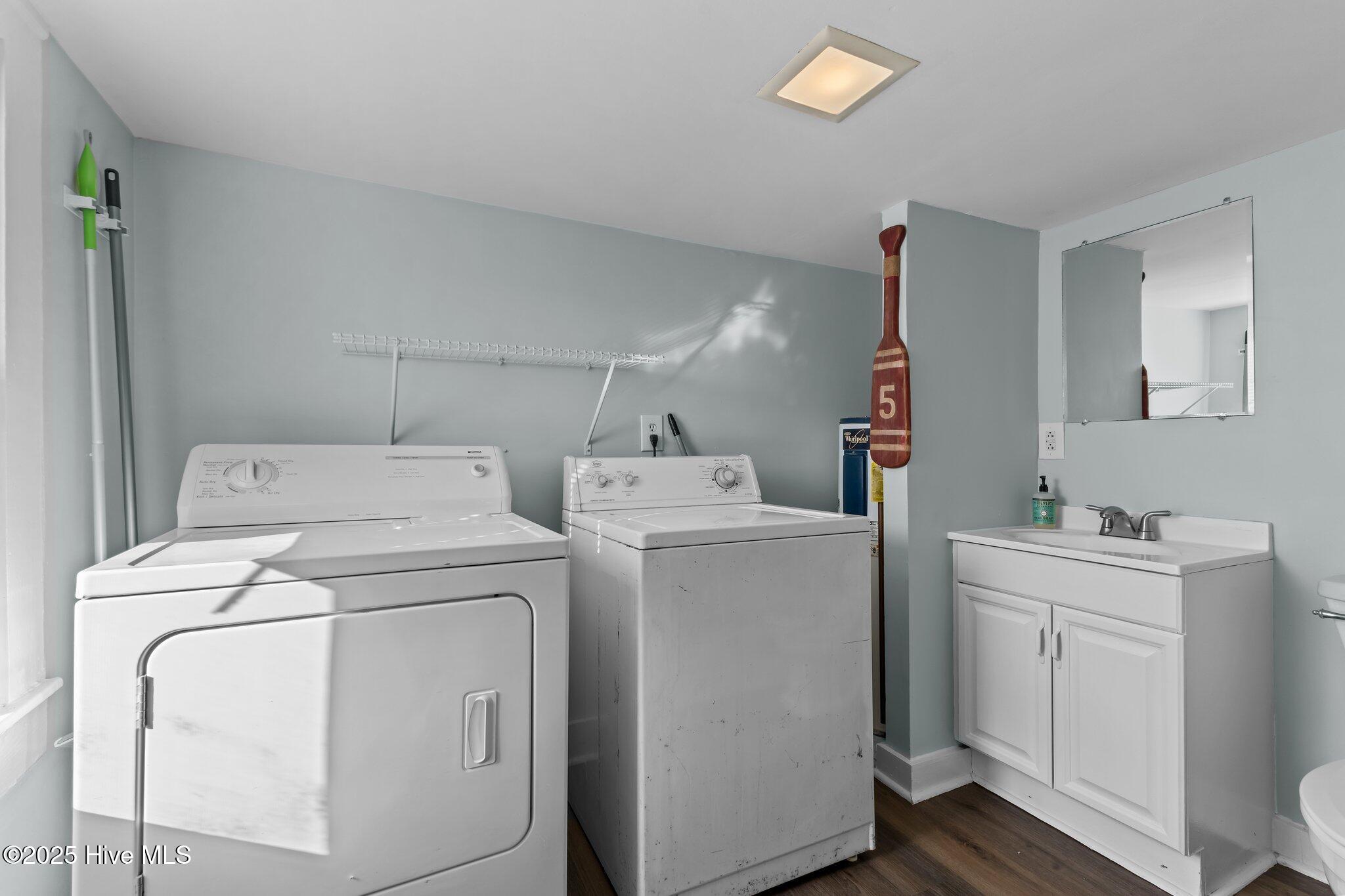 1406 Evans Street B,Morehead City