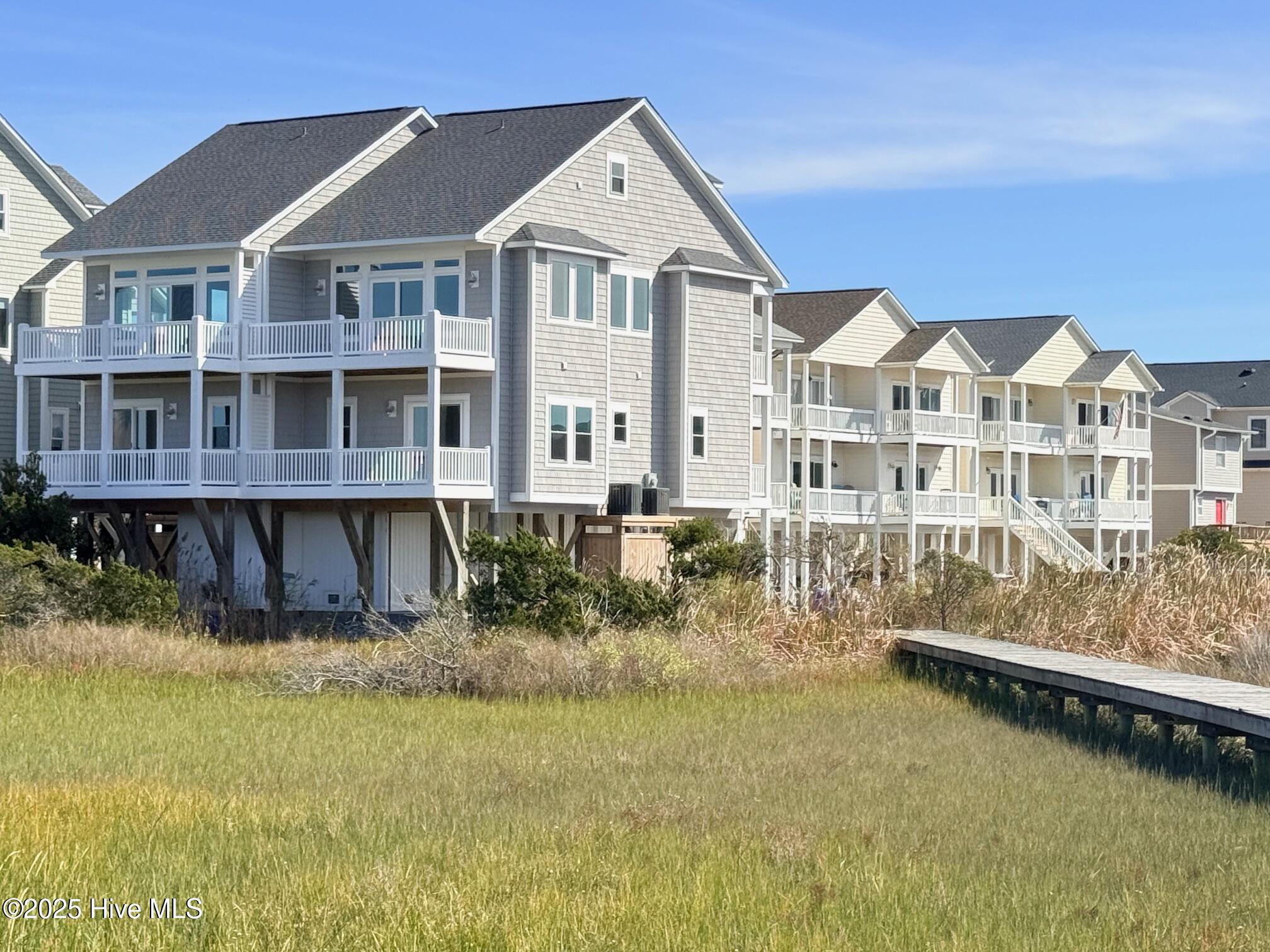 Homes for sale in North Topsail Beach, NC | 130 Sea Oaks Ct, North Topsail Beach, NC 28460 | MLS# 100506439