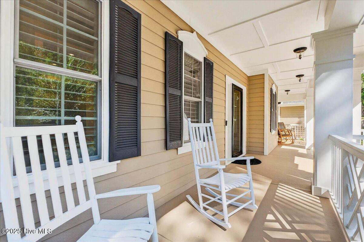 100530604 | Photo 90