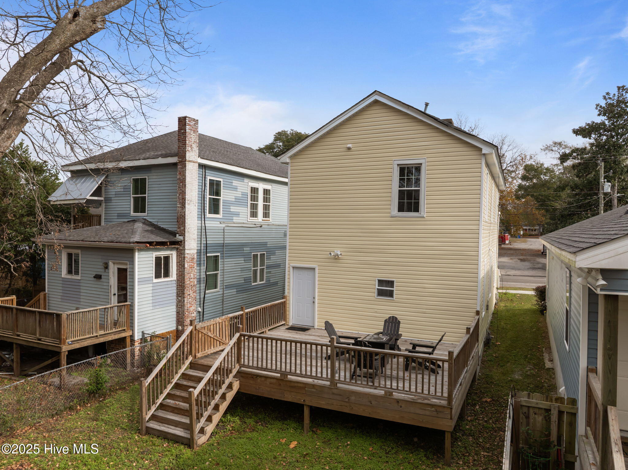 100544435 | Photo 42