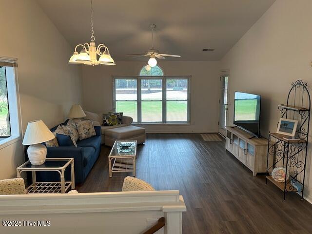 100569918 | Photo 11