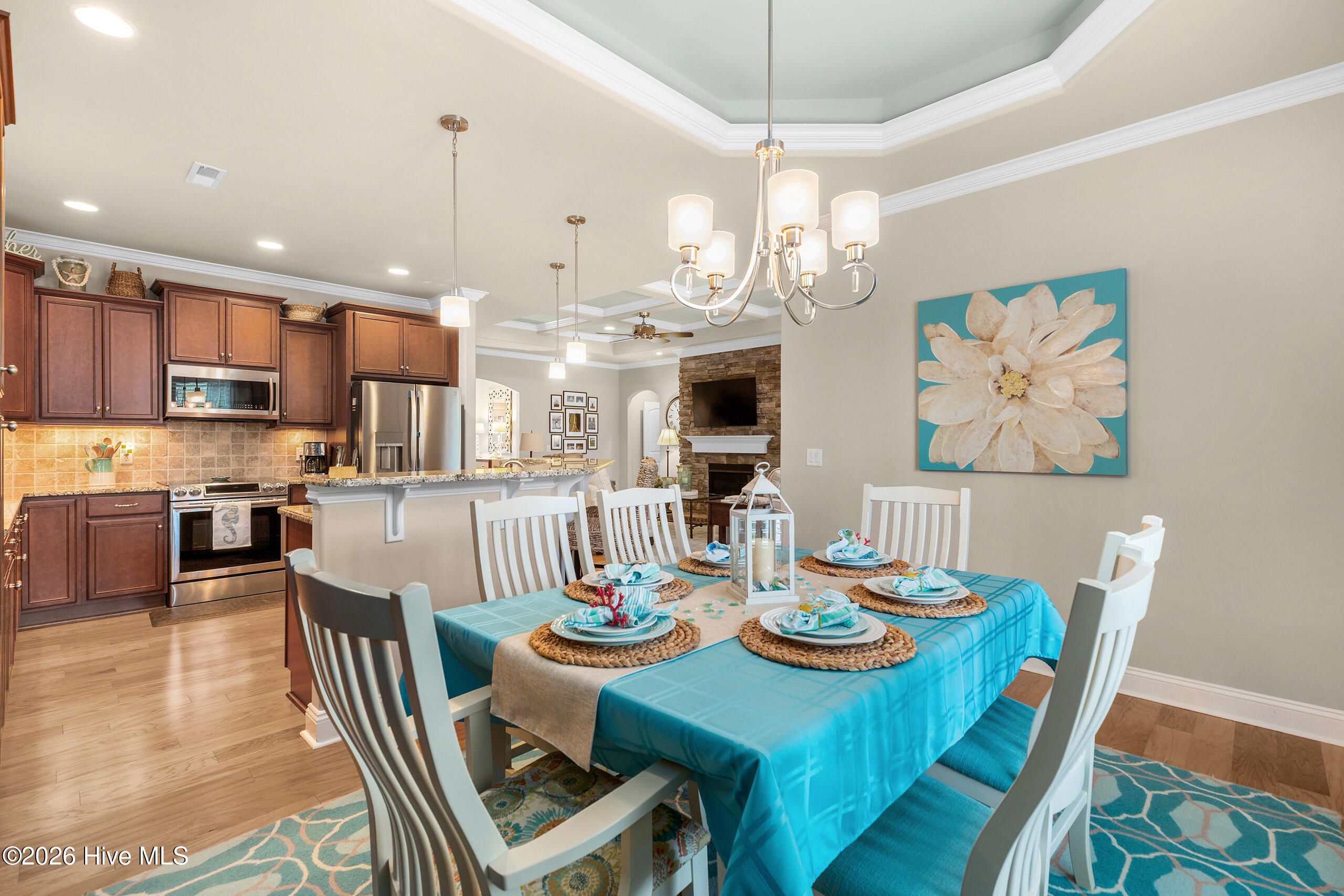 100567107 | Photo 22