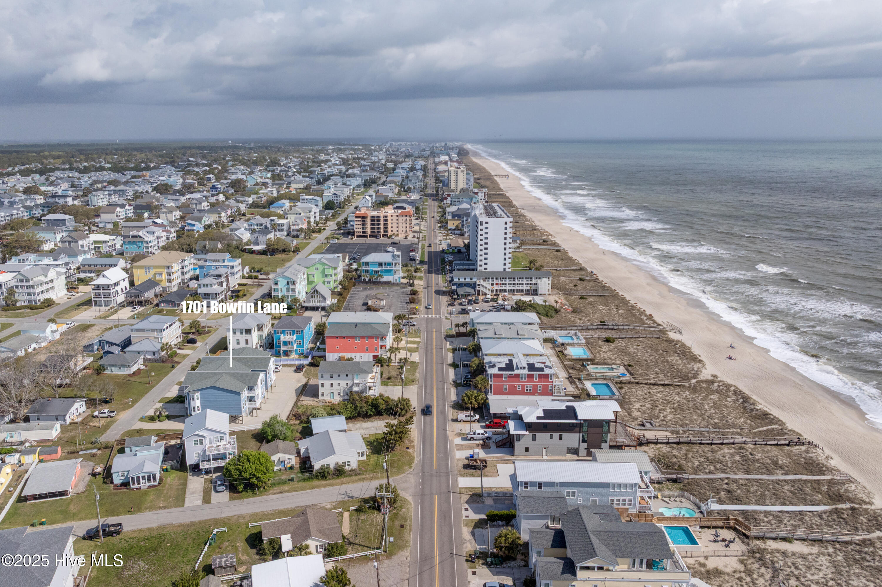 100498855 | Photo 43