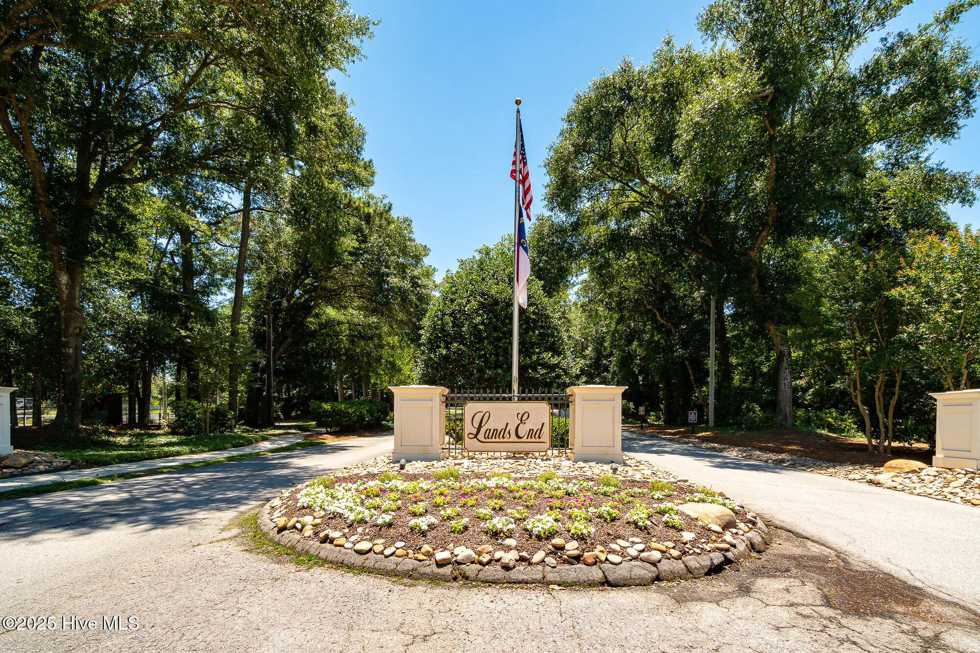 100516943 | Photo 55