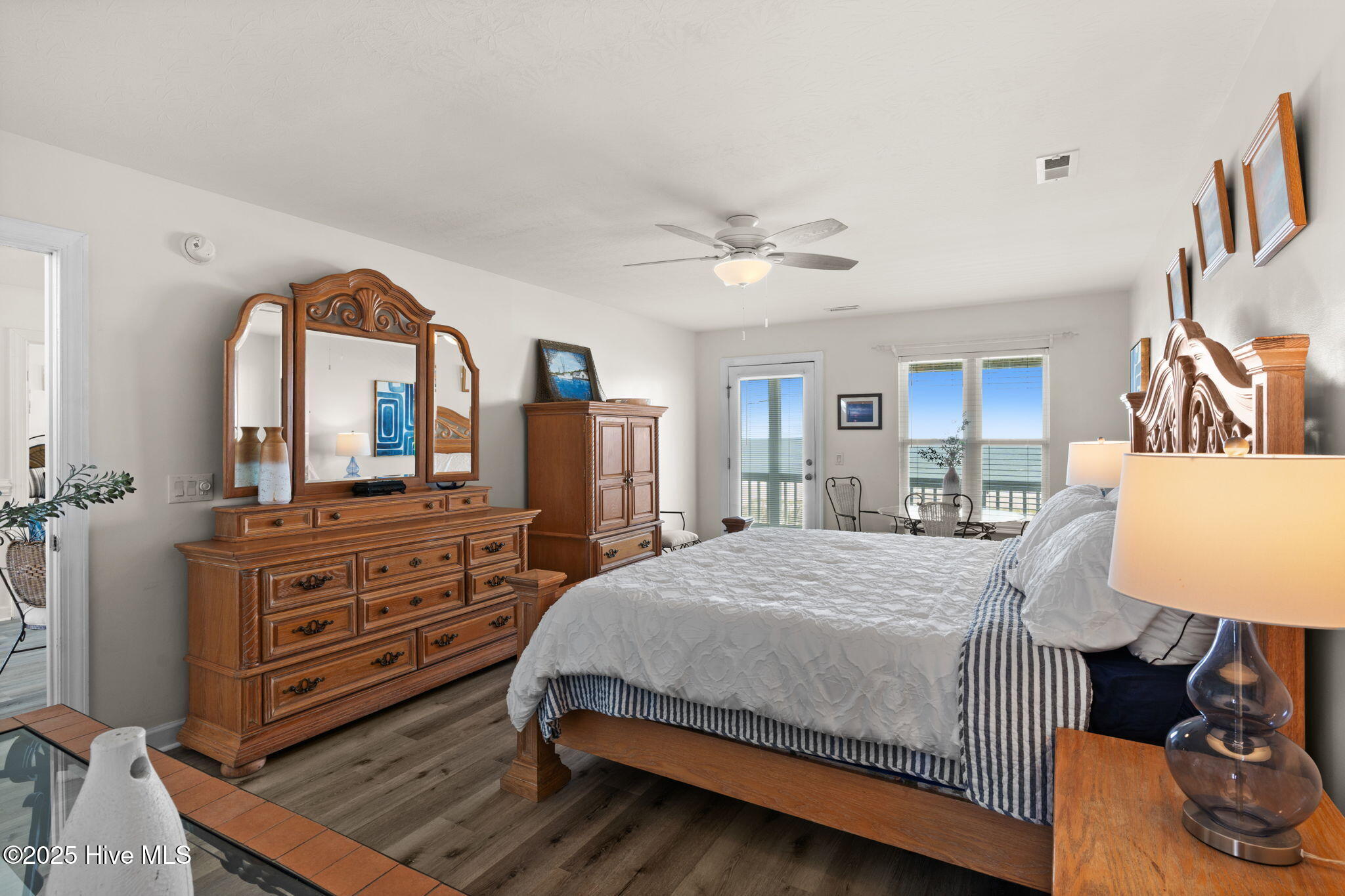 100515755 | Photo 29