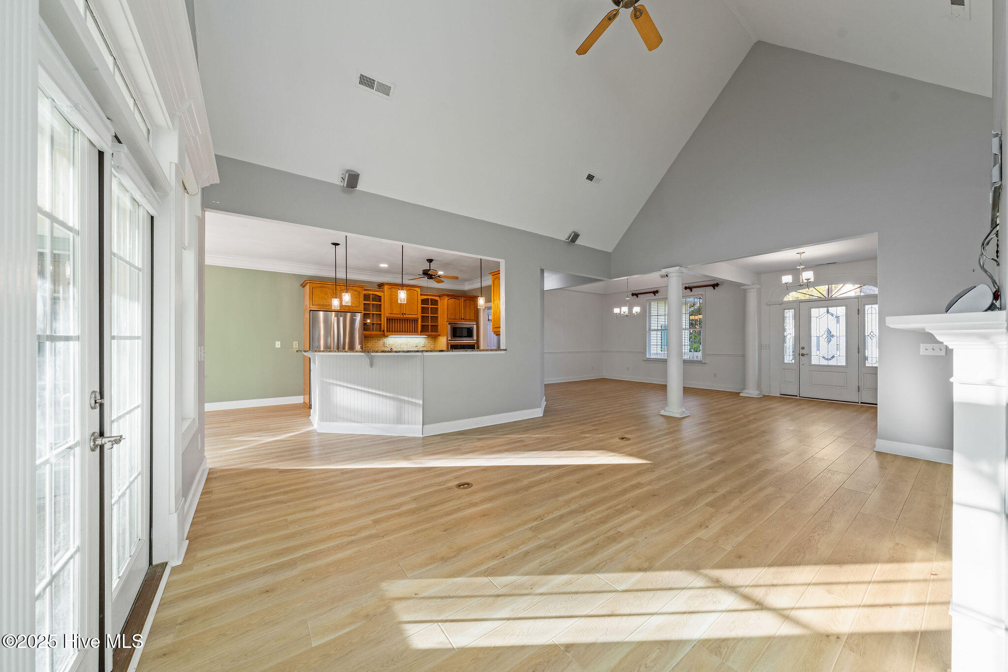 100541606 | Photo 10