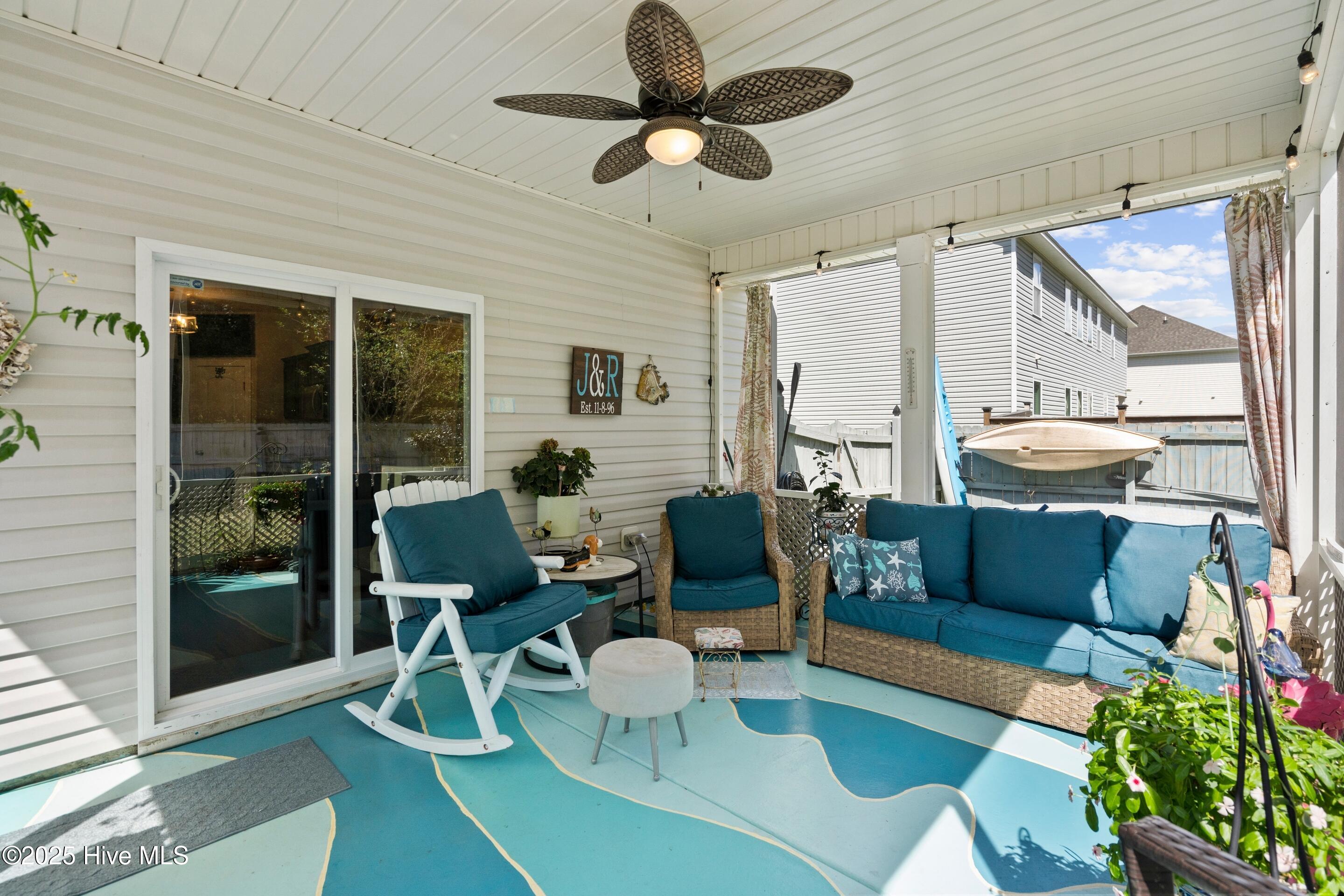 100532495 | Photo 62