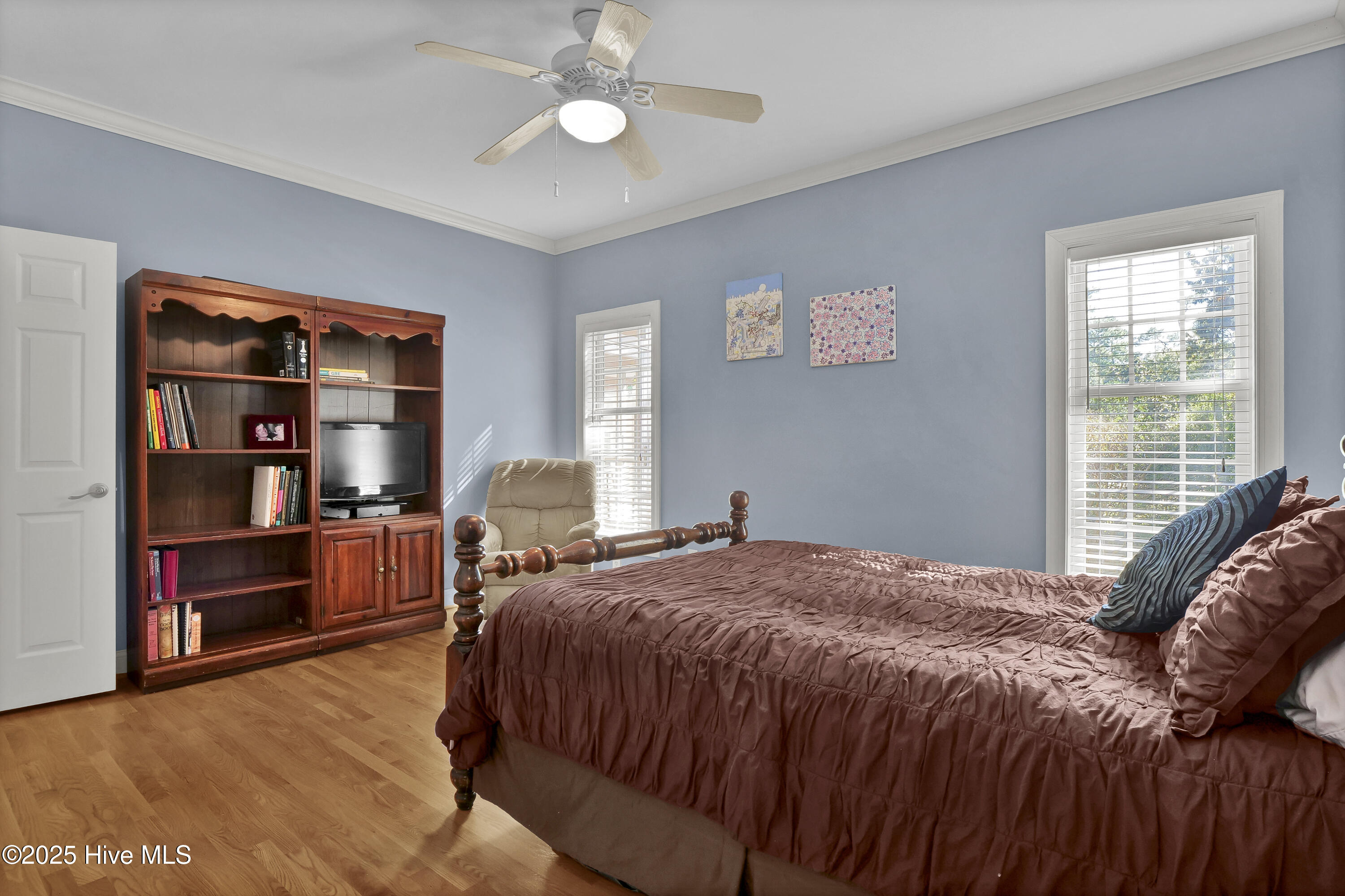 100539062 | Photo 43