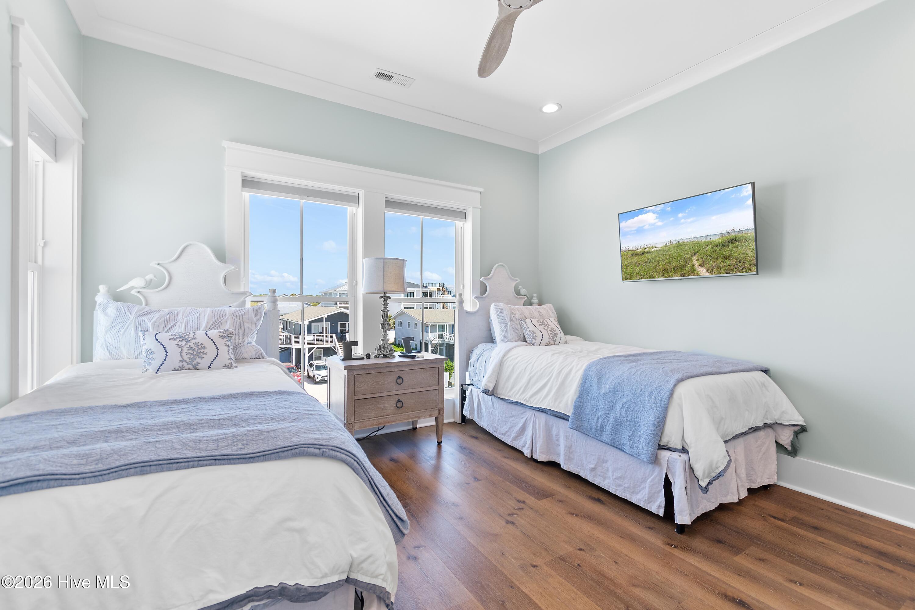 243 Ocean Boulevard W, Holden Beach, NC, 28462