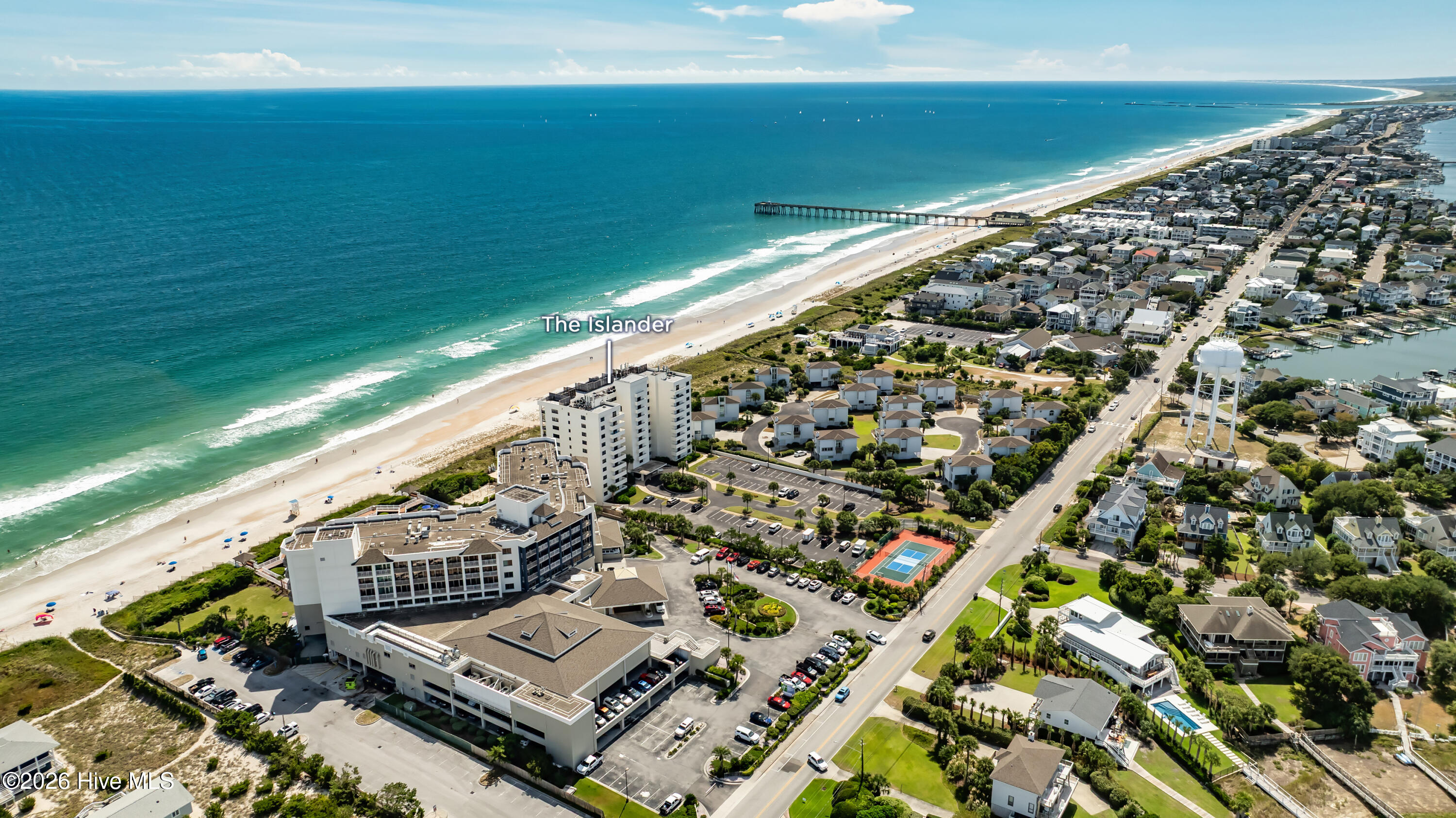 100566408 | Photo 24