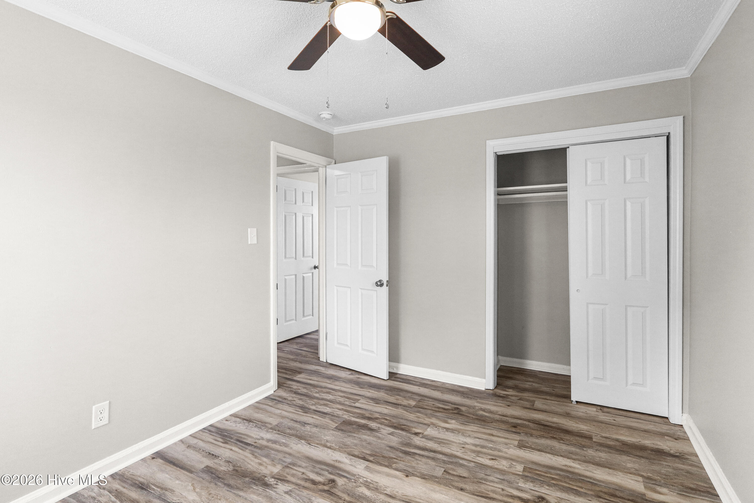 100558793 | Photo 20