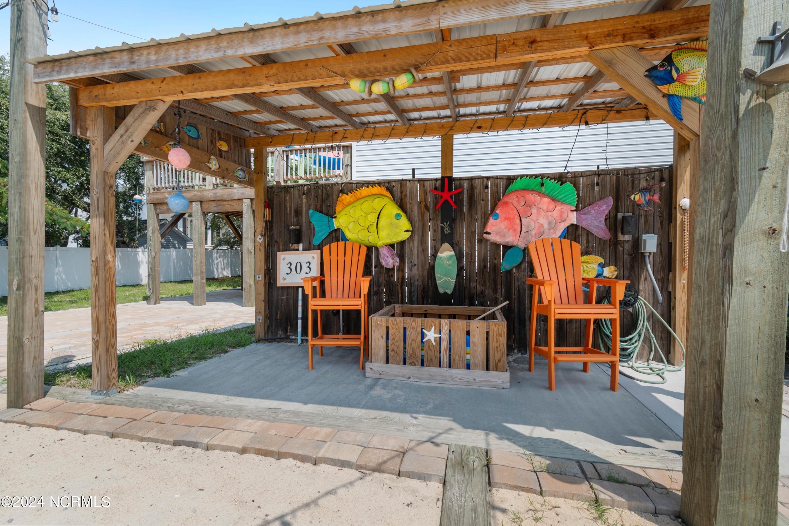 100461255 | Photo 38