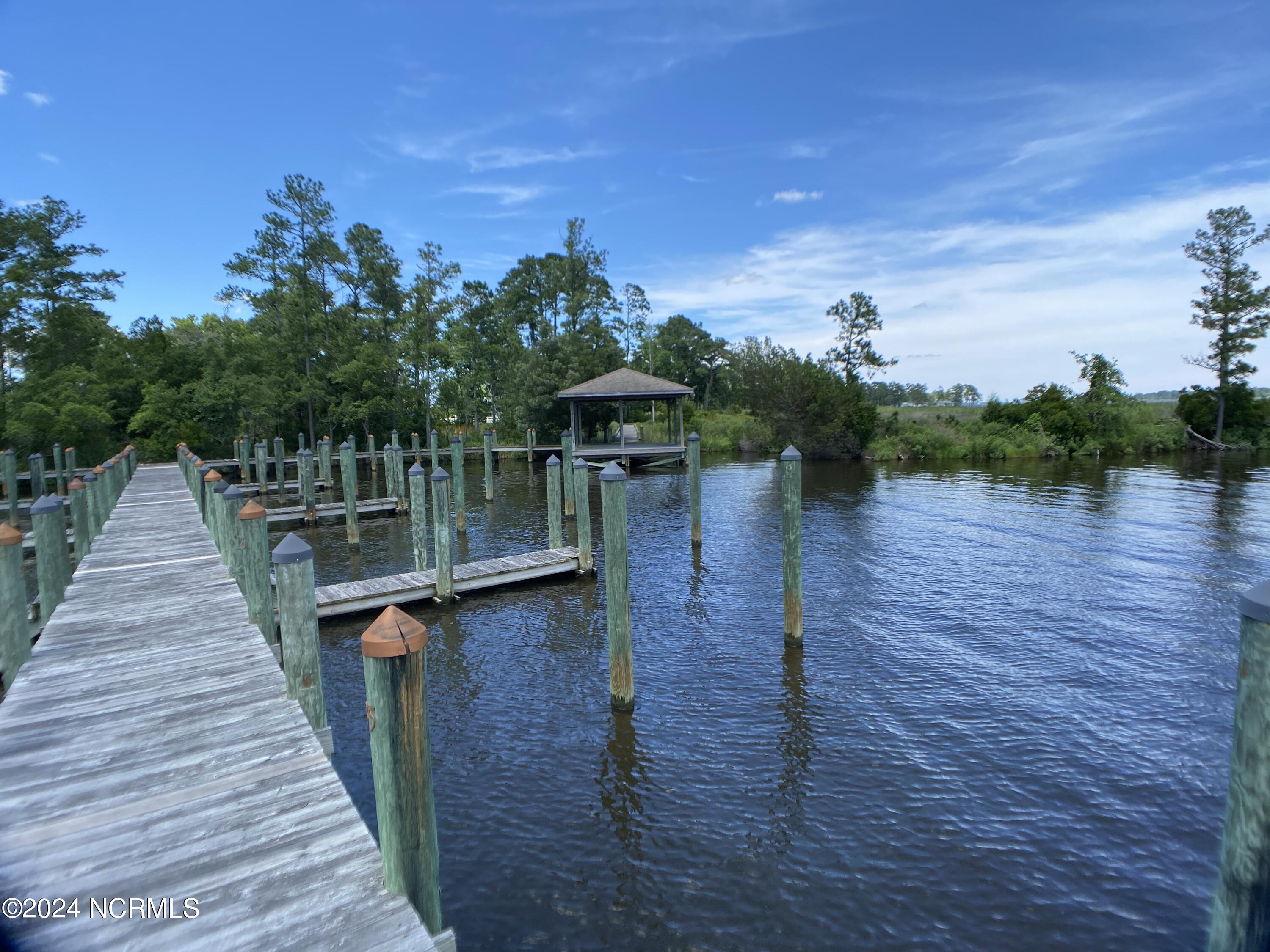 276 N Pointe Drive, Belhaven, NC, 27810