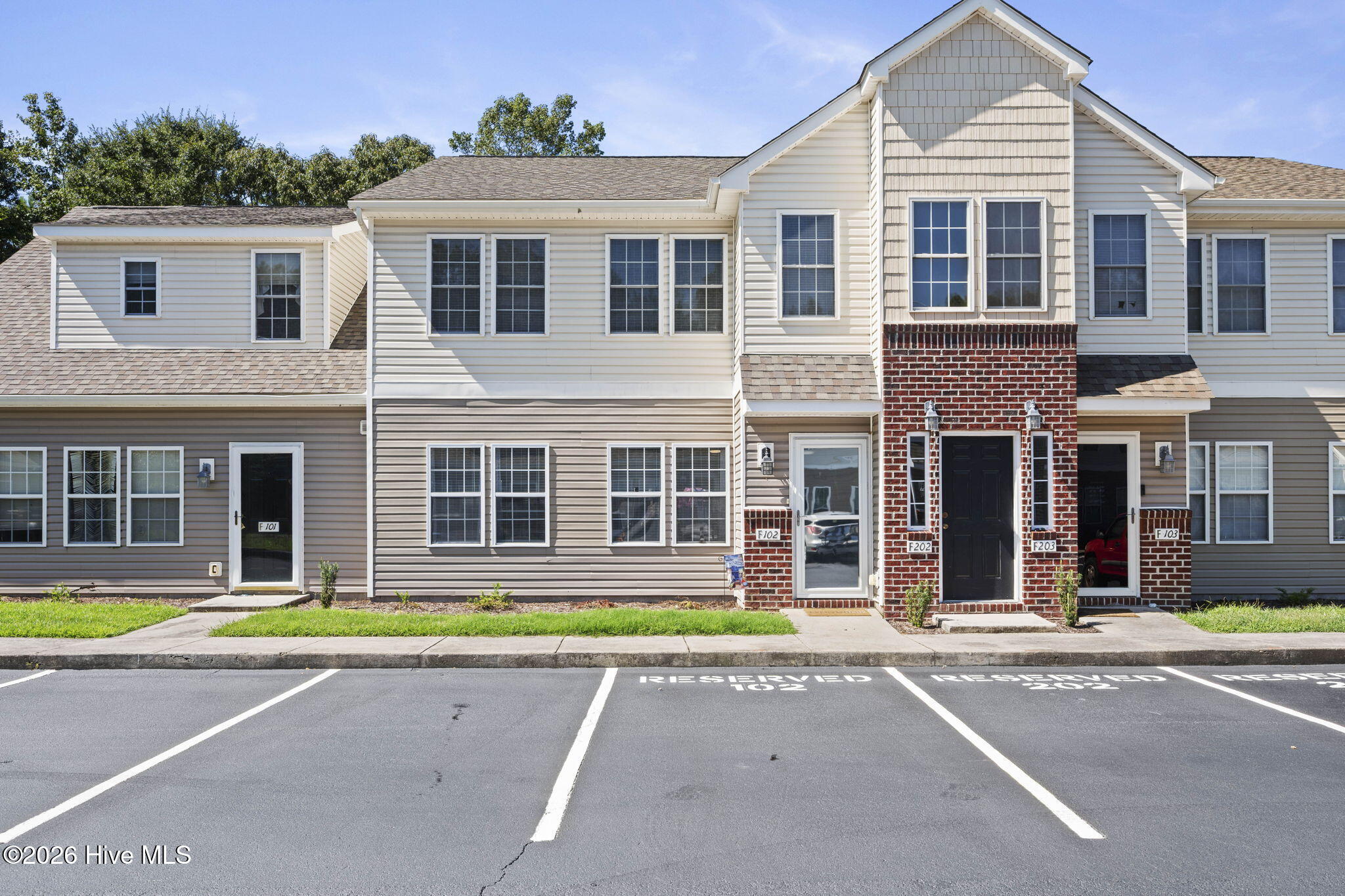 4513 Country Club Road F102,Morehead City