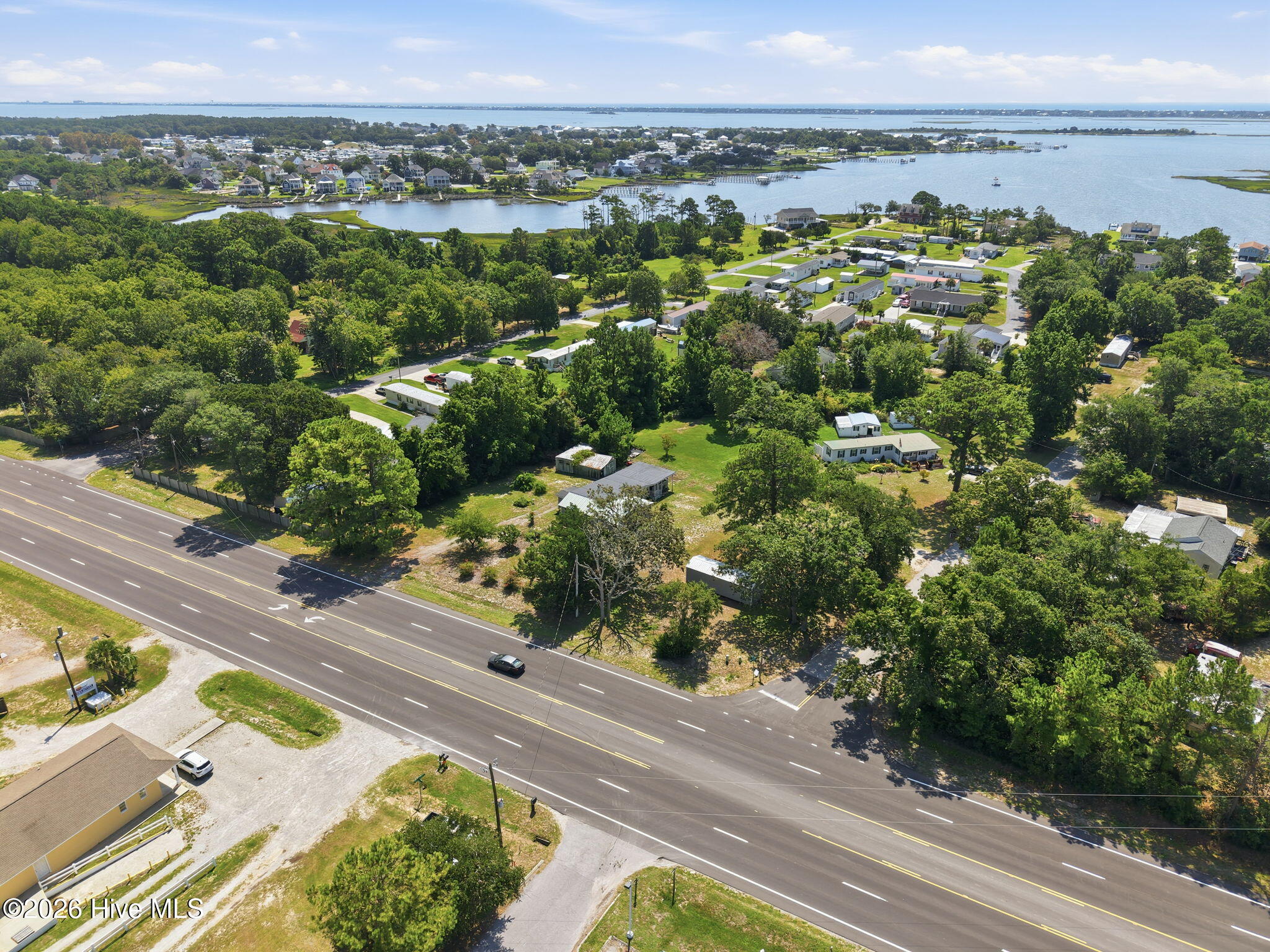 Exterior photo of 4827 Highway 24, Newport, NC 28570. MLS: 100598265