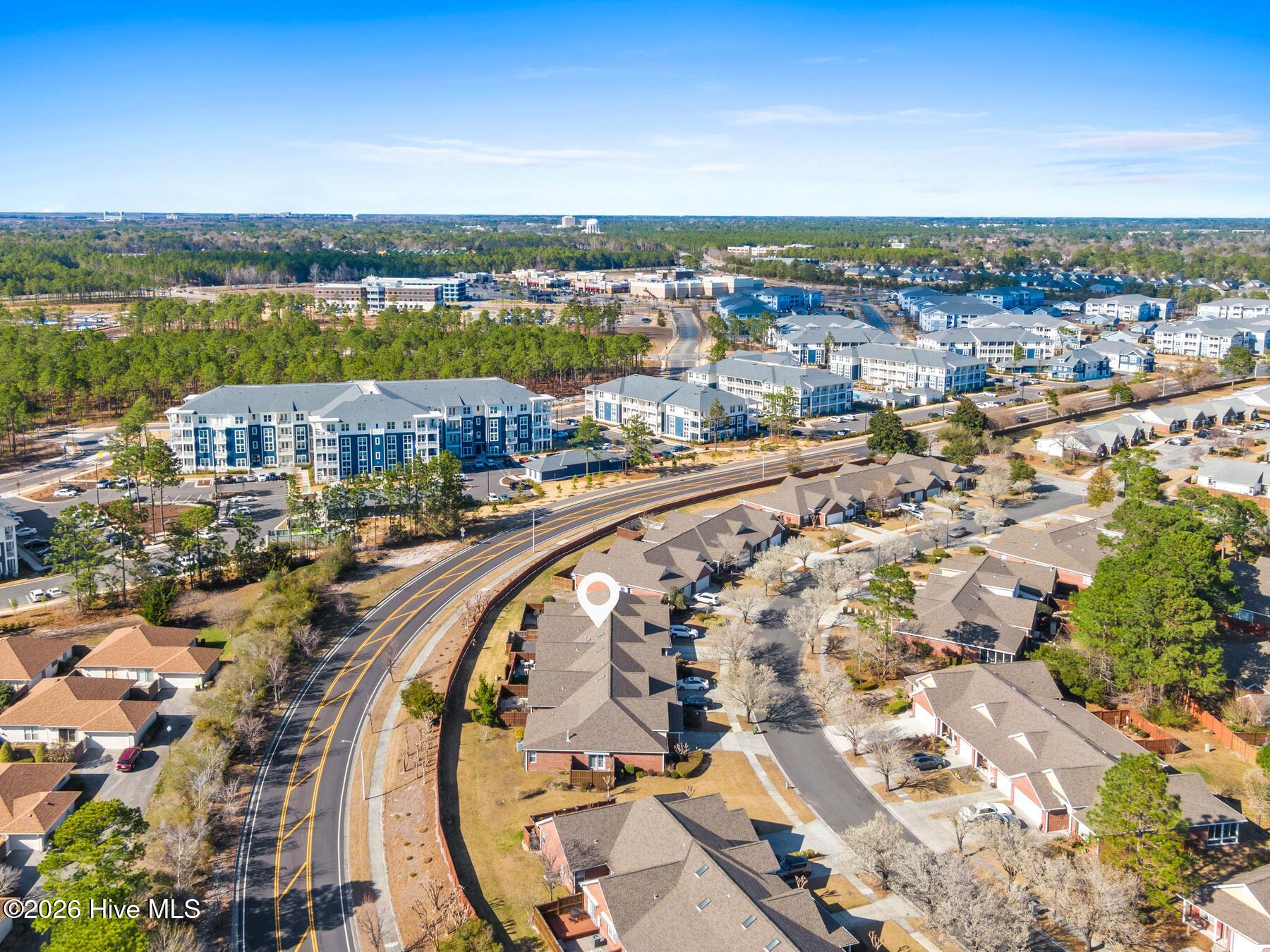 100557830 | Photo 37