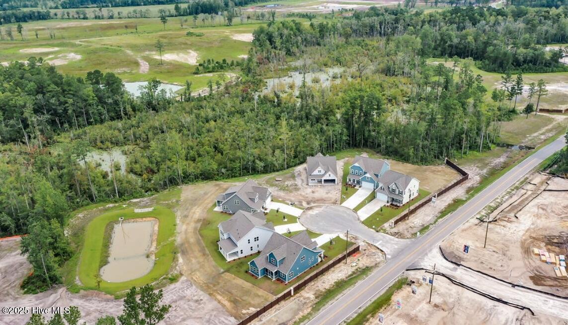 100505784 | Photo 40