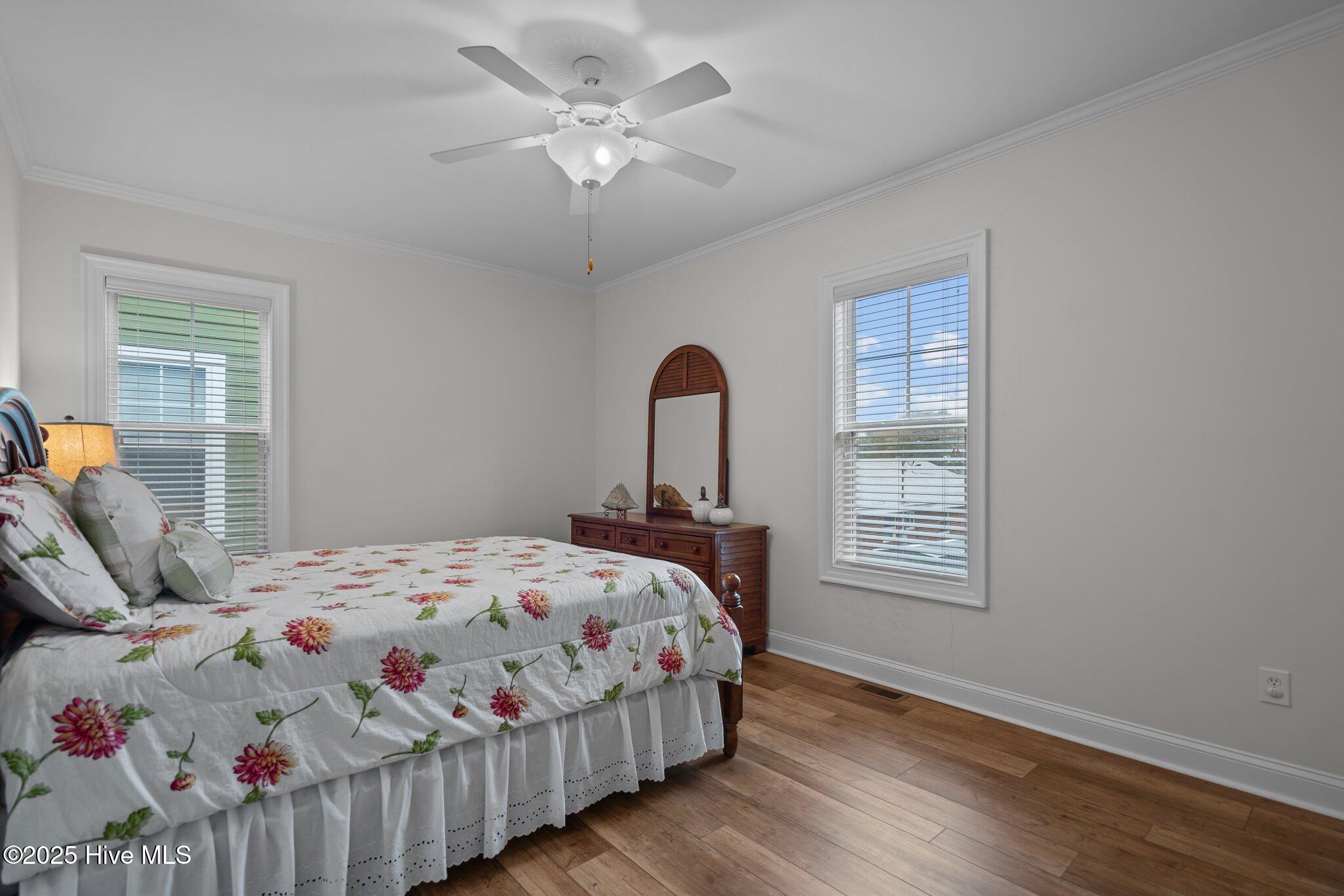 100488551 | Photo 34