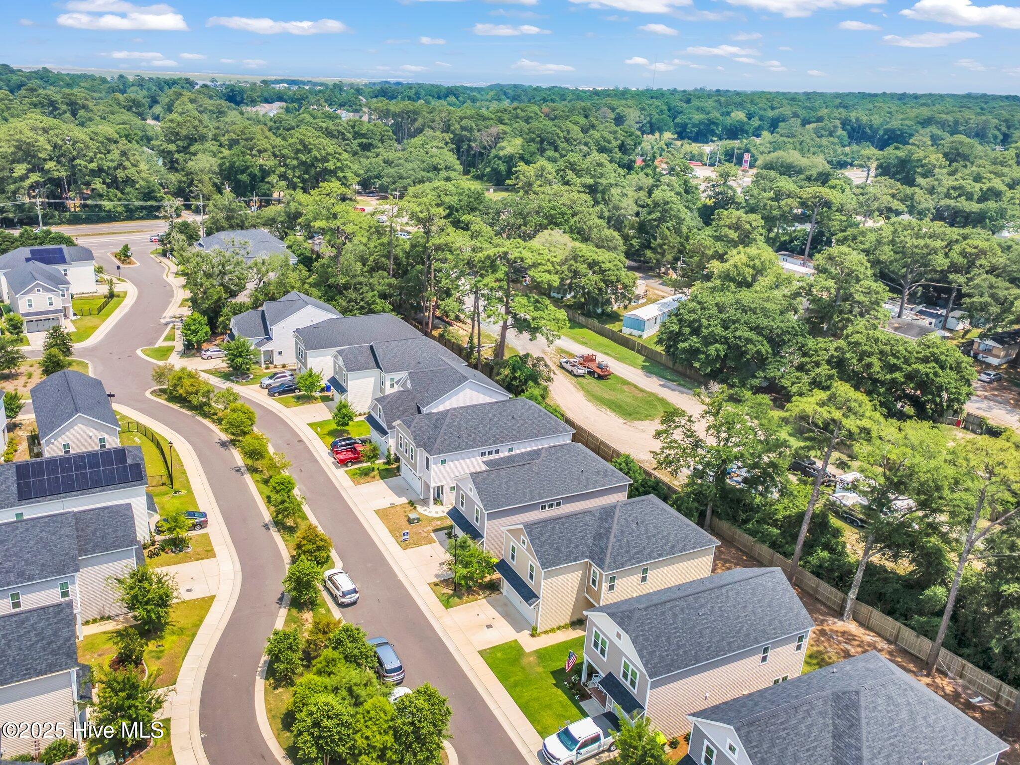 100515824 | Photo 24