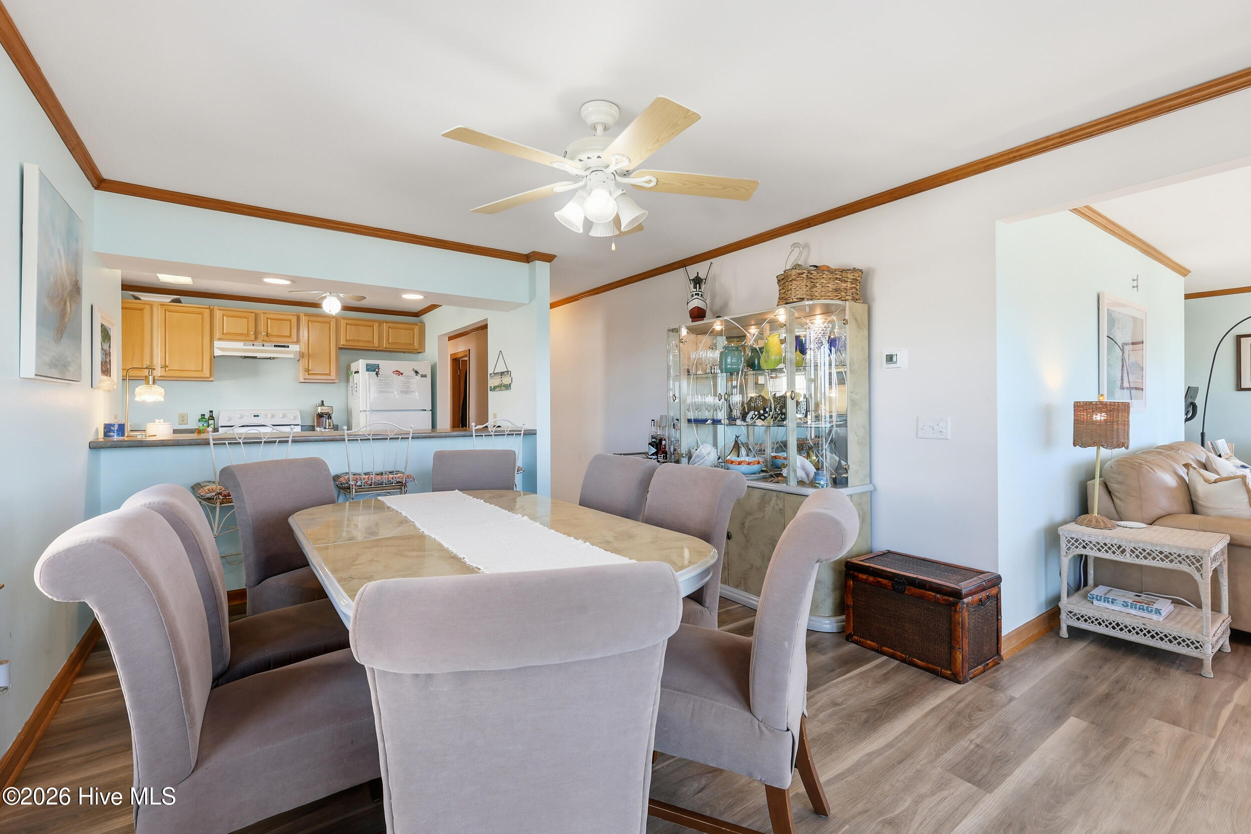 100565486 | Photo 14