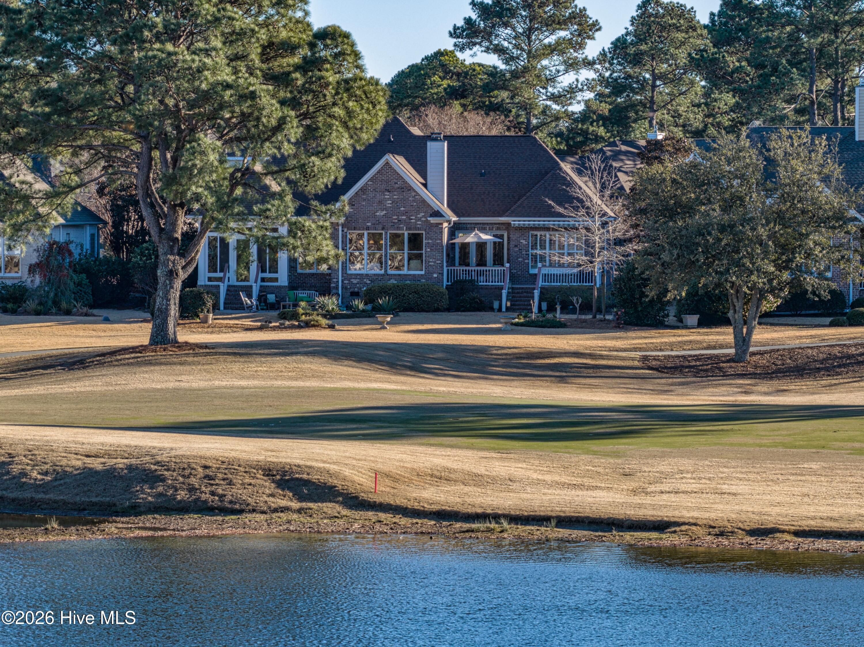 100554870 | Photo 38