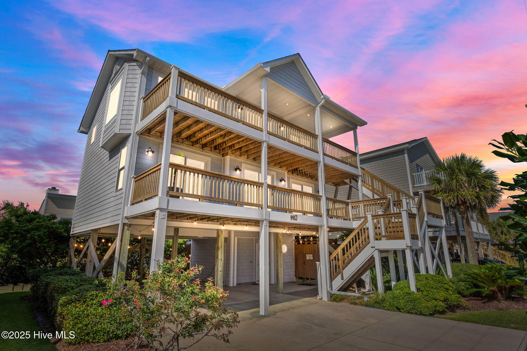 1417 N Topsail Drive, Surf City, NC 28445 – photo 1 of 56: 1-web-or-mls-Virtual Dusk_2