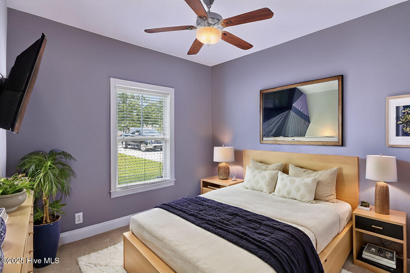 100530056 | Photo 18