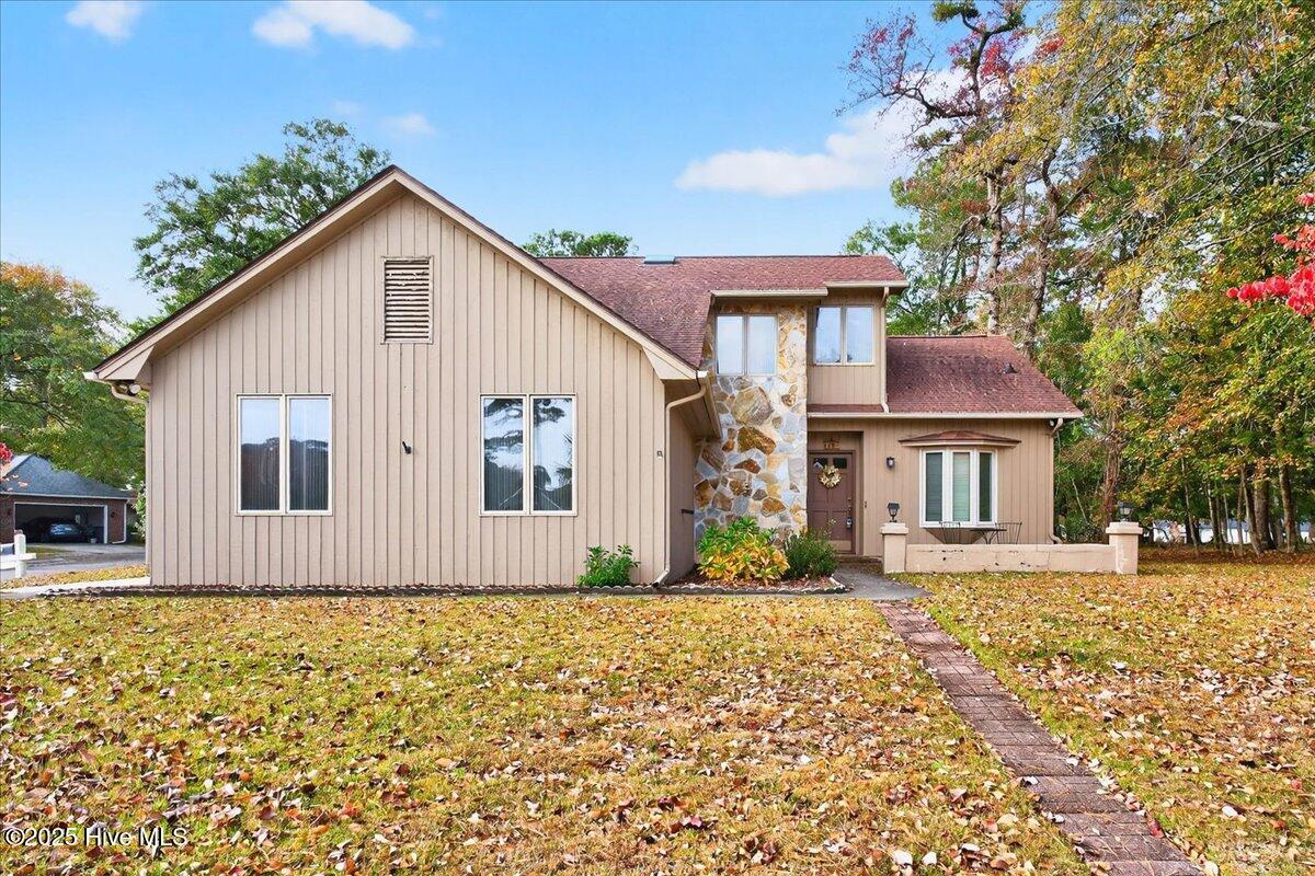 Homes for sale in Ocean Isle Beach, NC | 1618 Woodland Ct Sw, Ocean Isle Beach, NC 28469 | MLS# 100542337