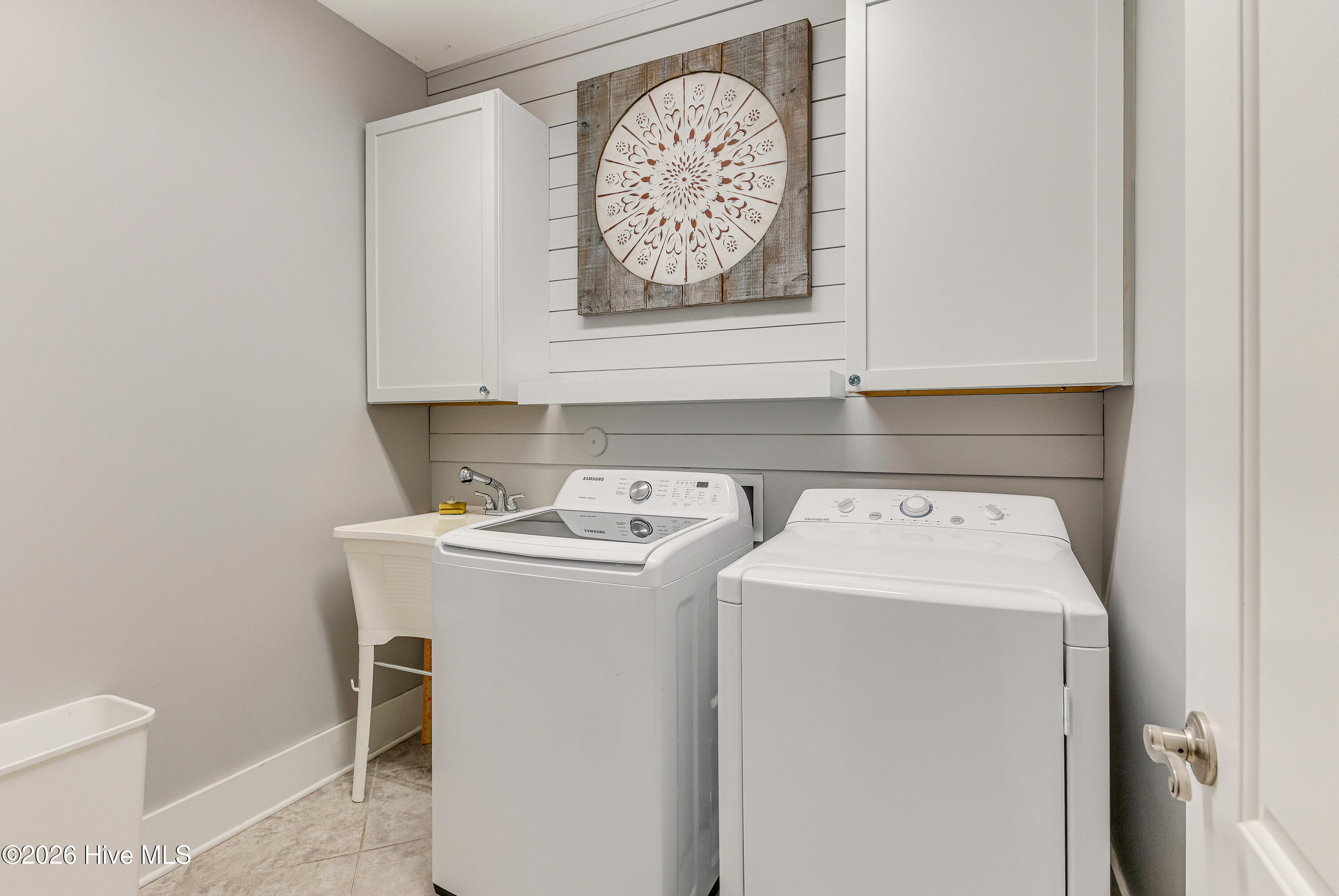 100555586 | Photo 17