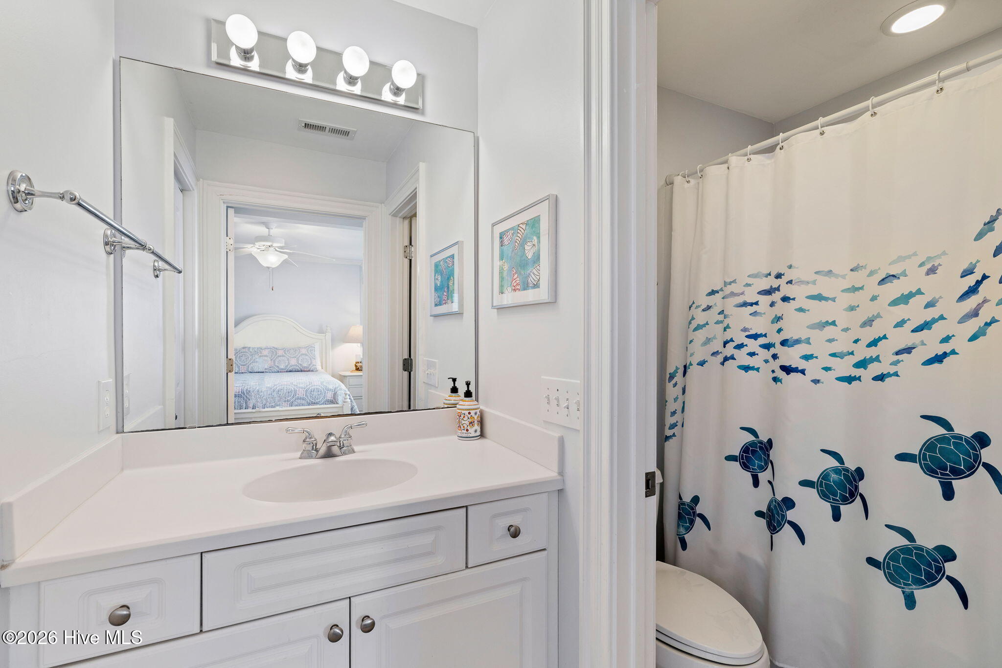 100551653 | Photo 29