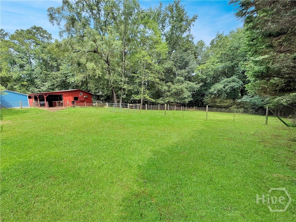 View from the pasture to the barn.....