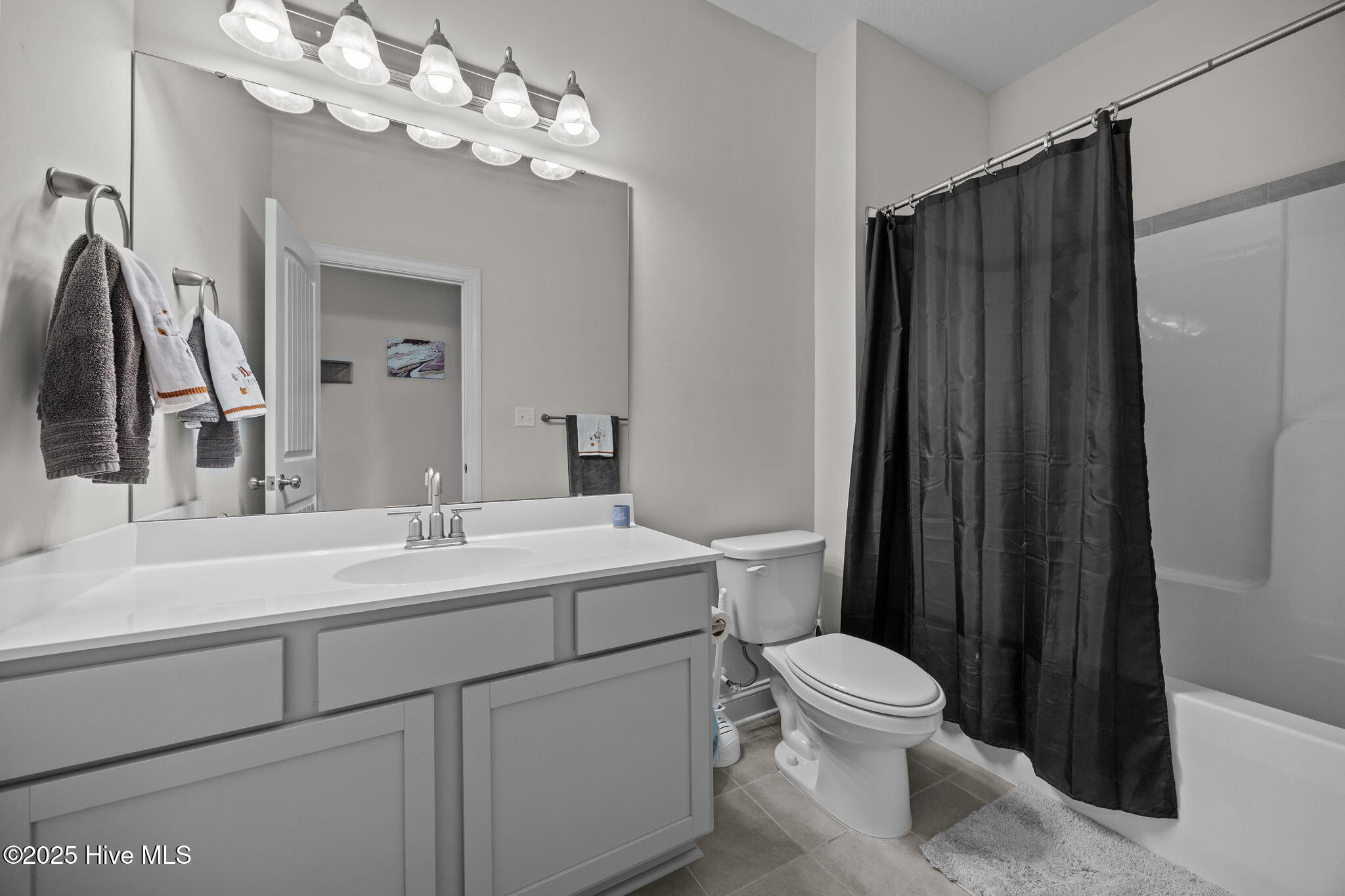 100539854 | Photo 21