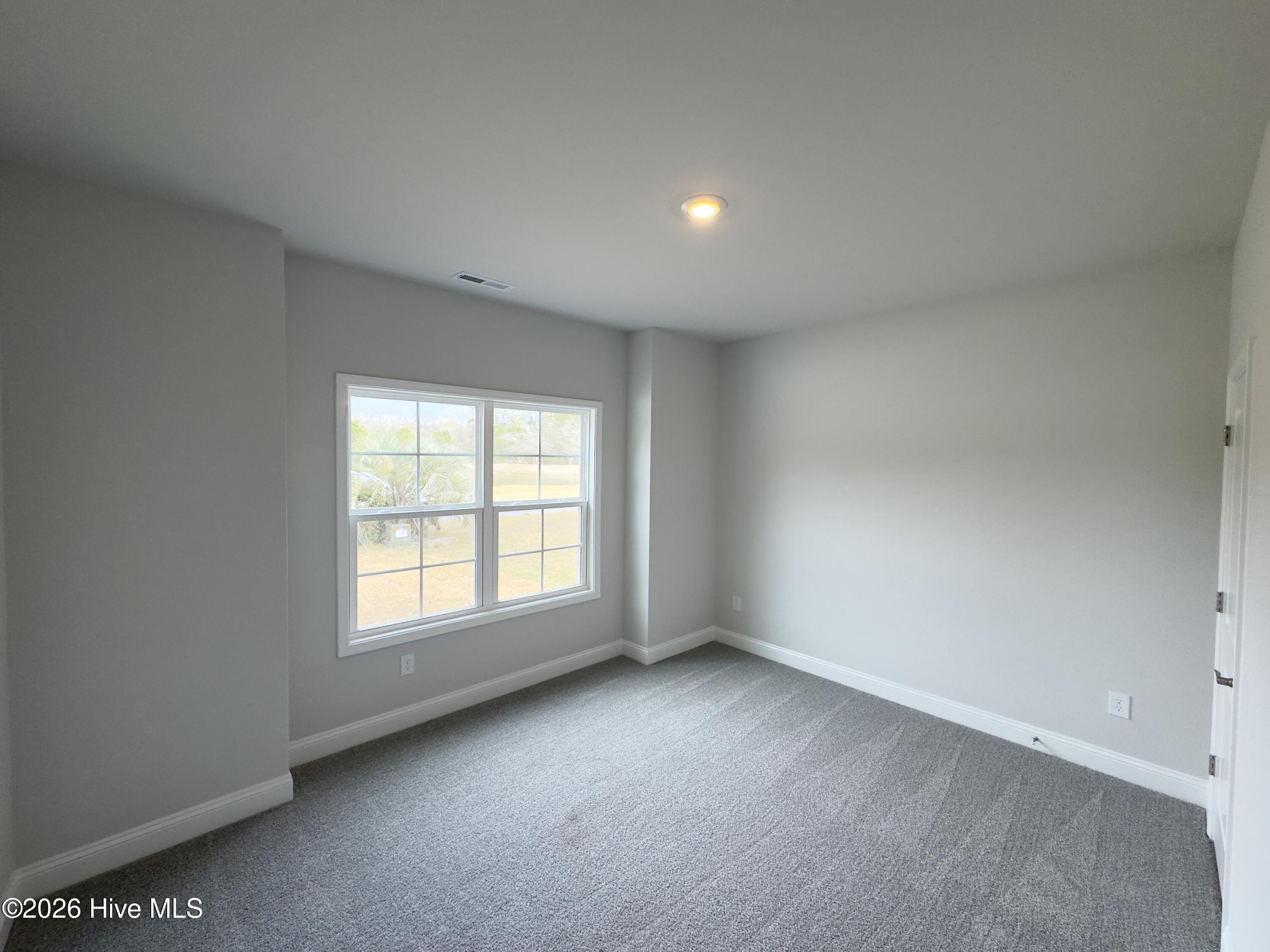 100563267 | Photo 20