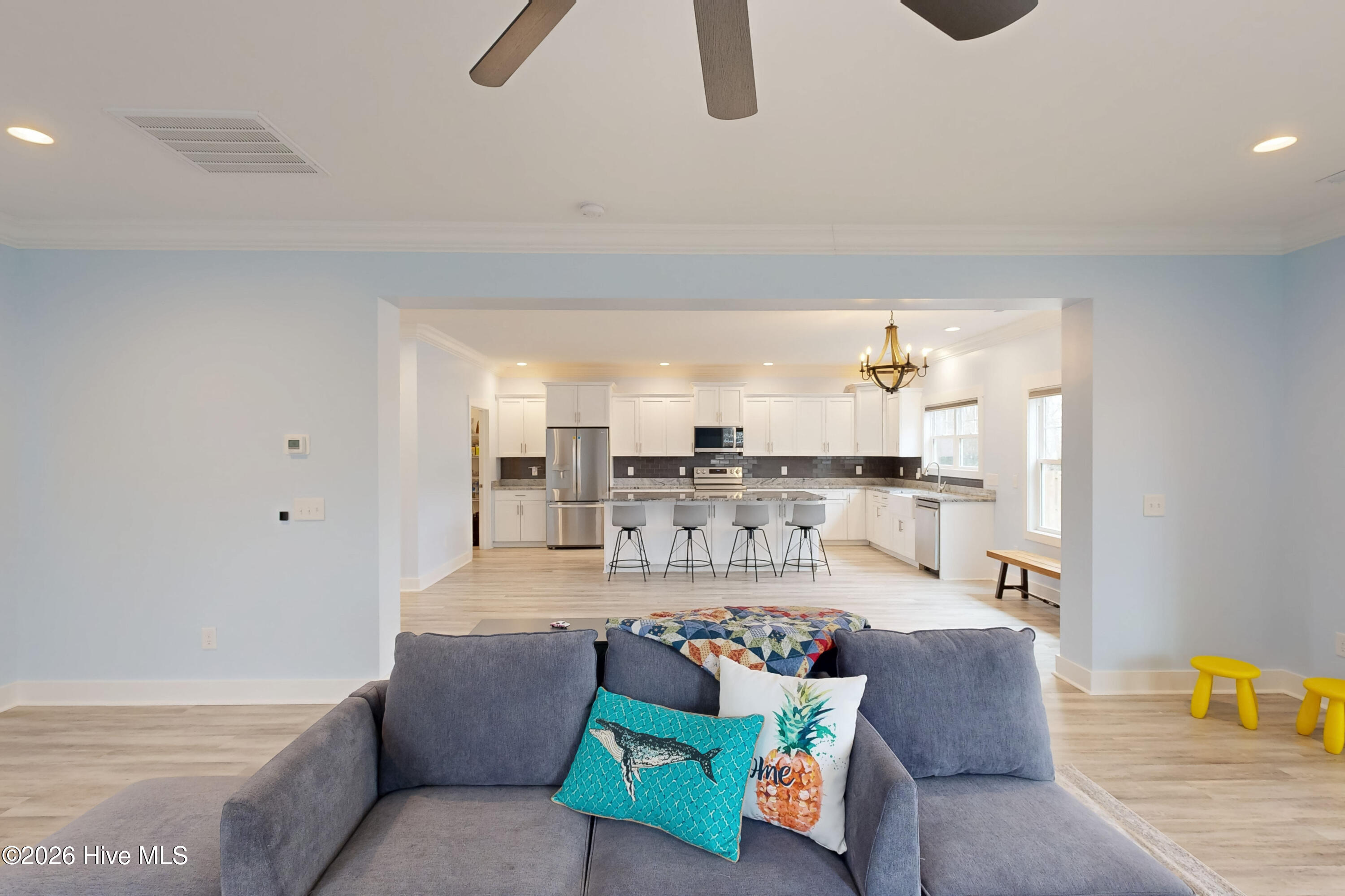 100557107 | Photo 18