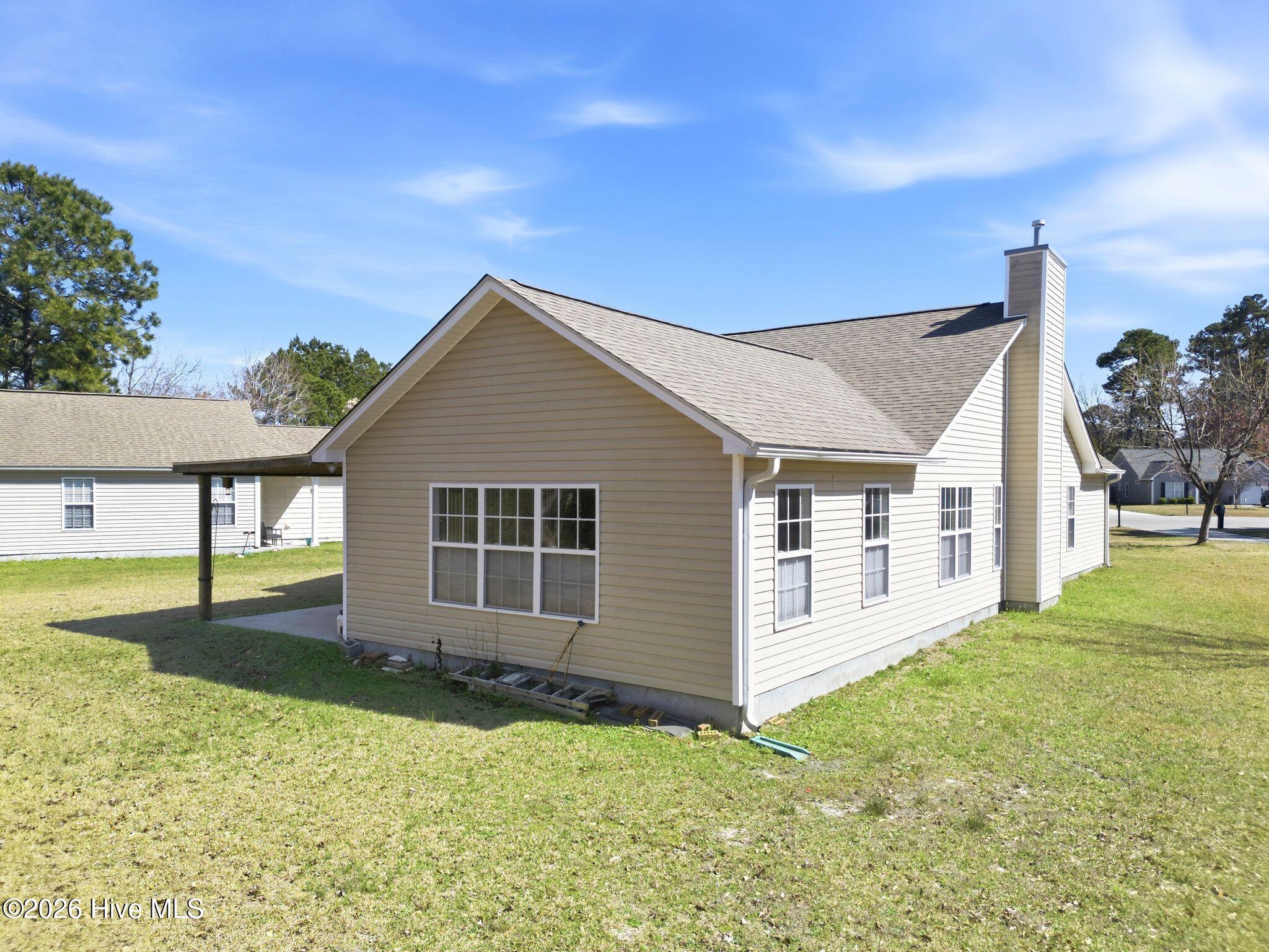 100562982 | Photo 46