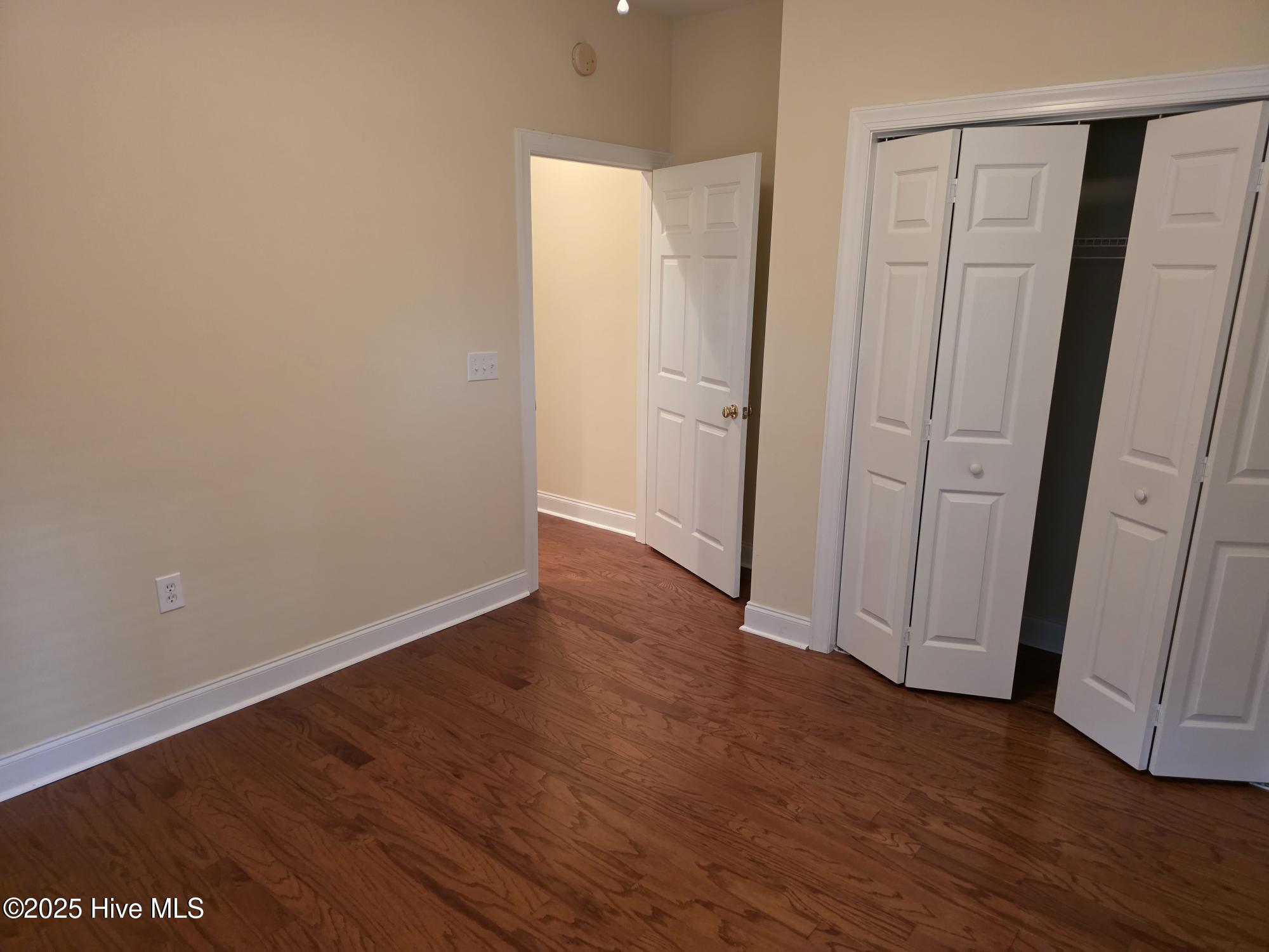 100534904 | Photo 27