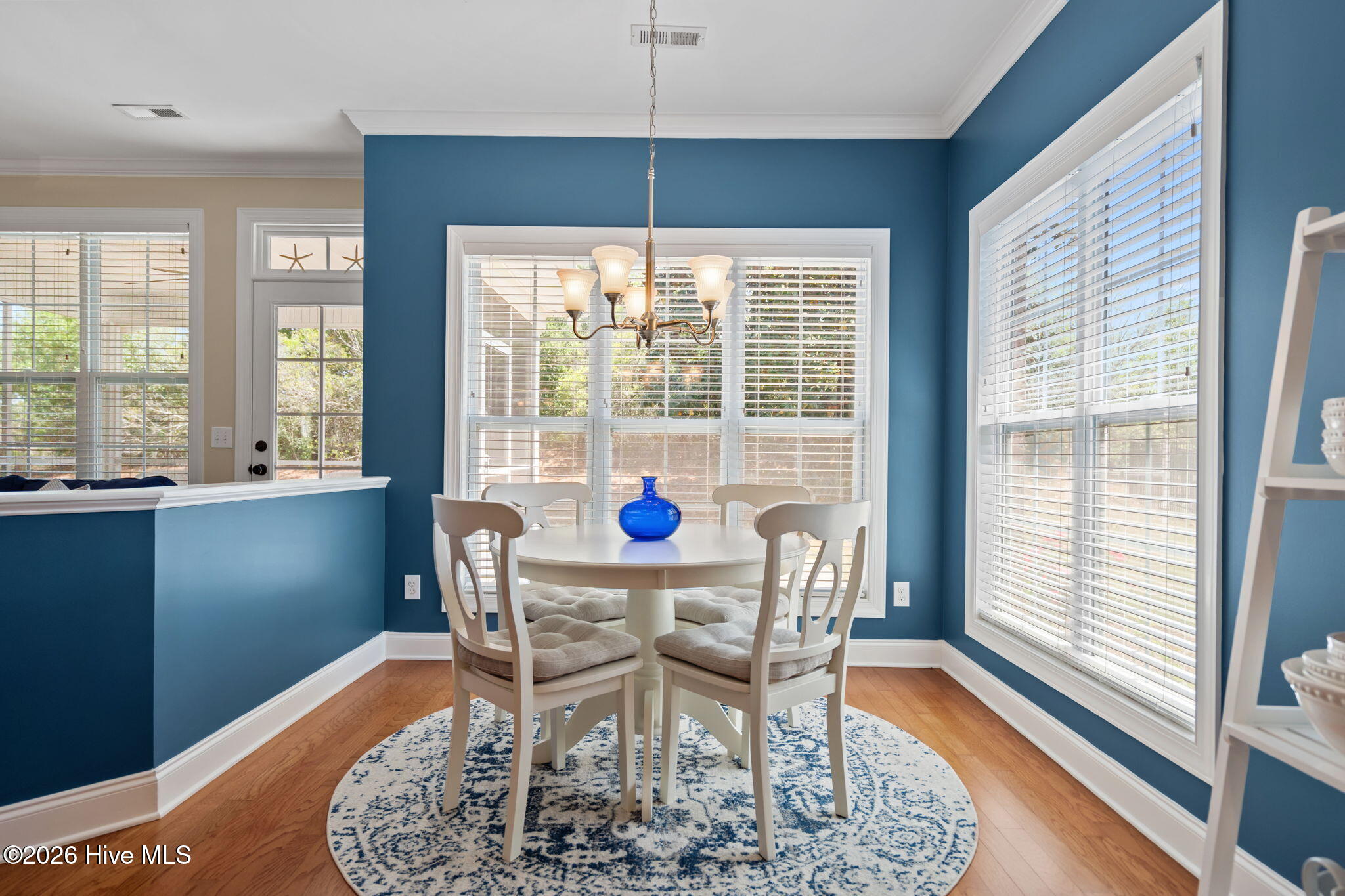 100568496 | Photo 15