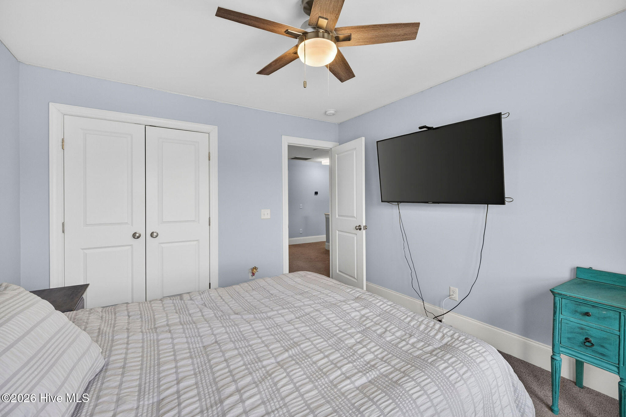 100570587 | Photo 31