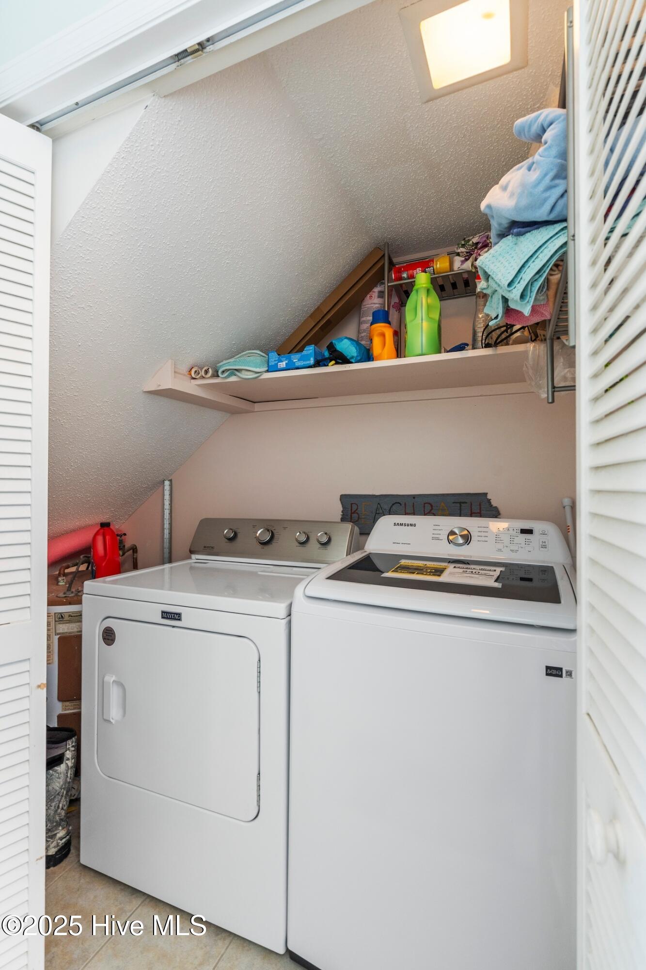 100514835 | Photo 24