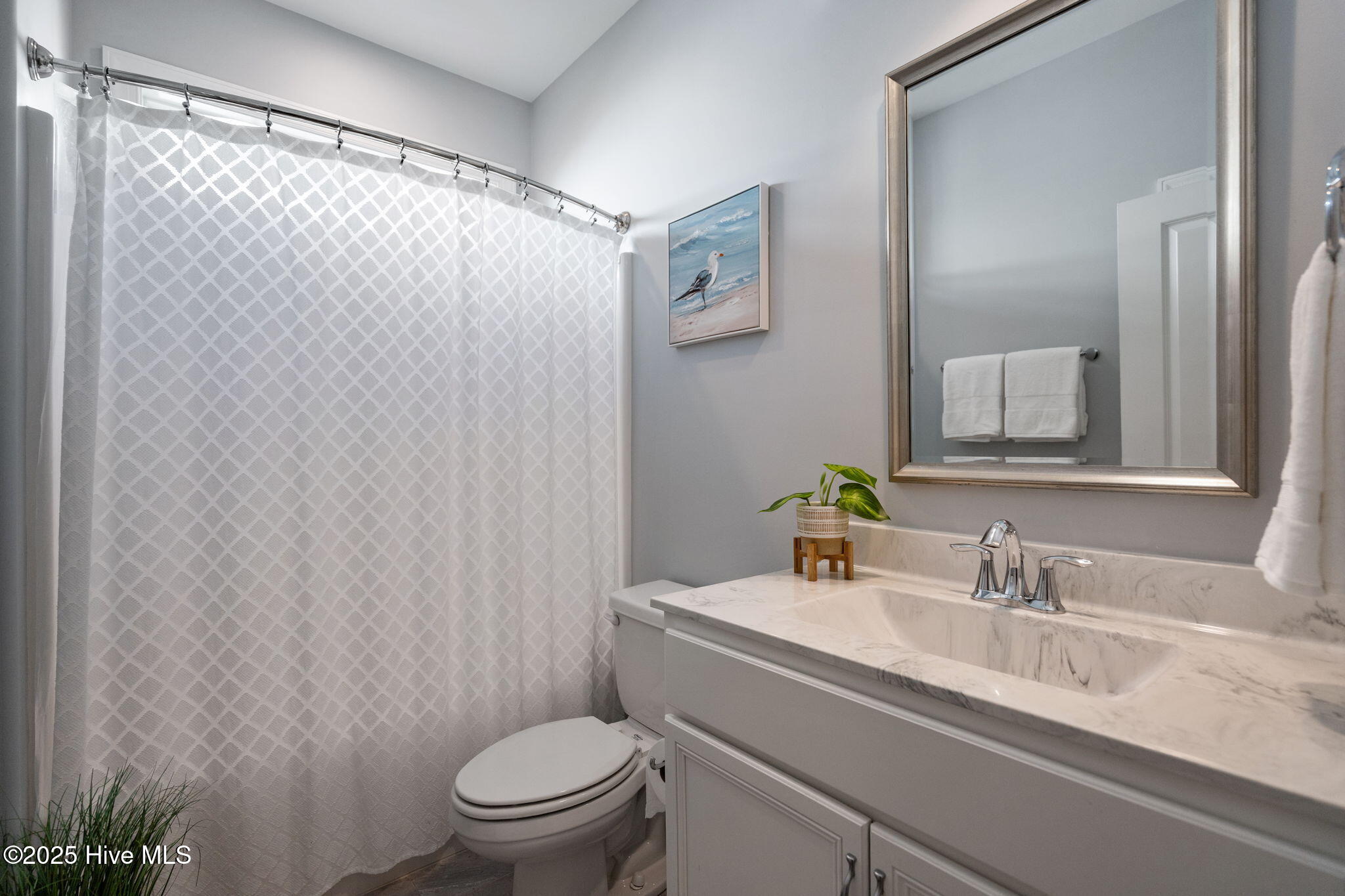 100532627 | Photo 34