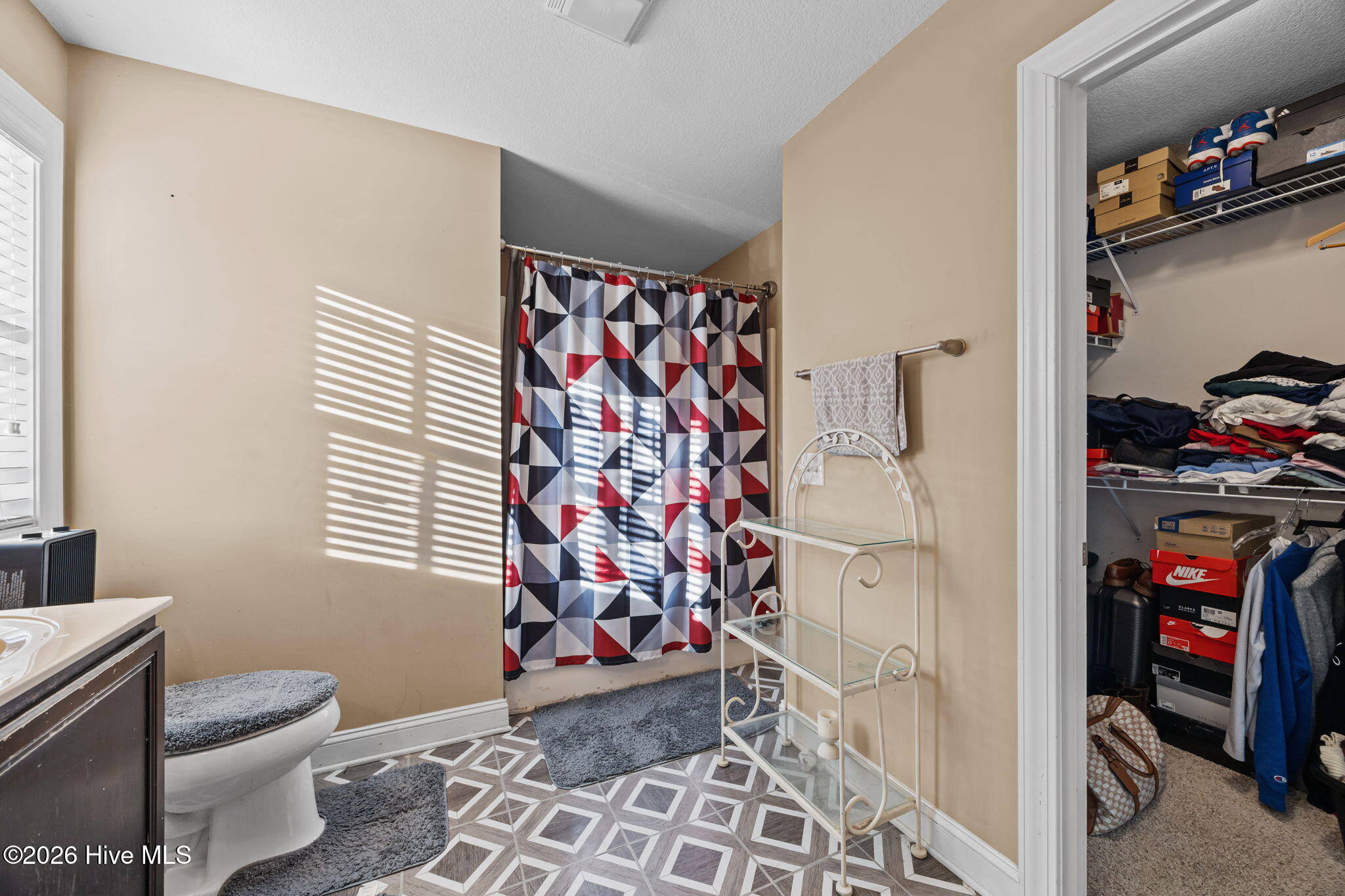 2204 Sweet Bay Drive UNIT B, Greenville, NC, 27834