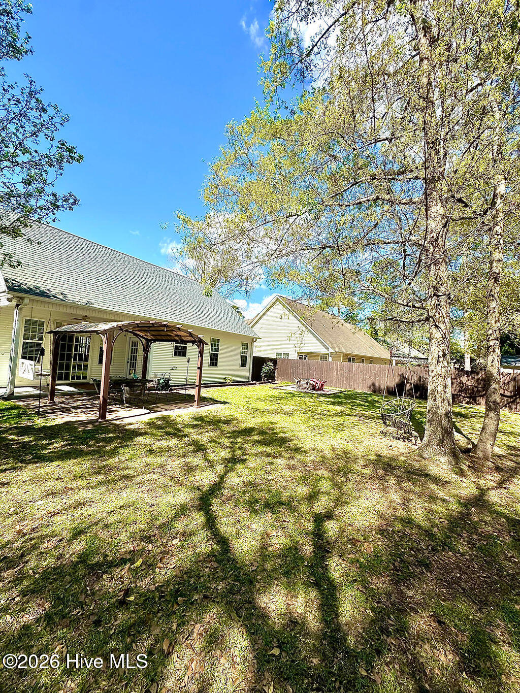 100565525 | Photo 31