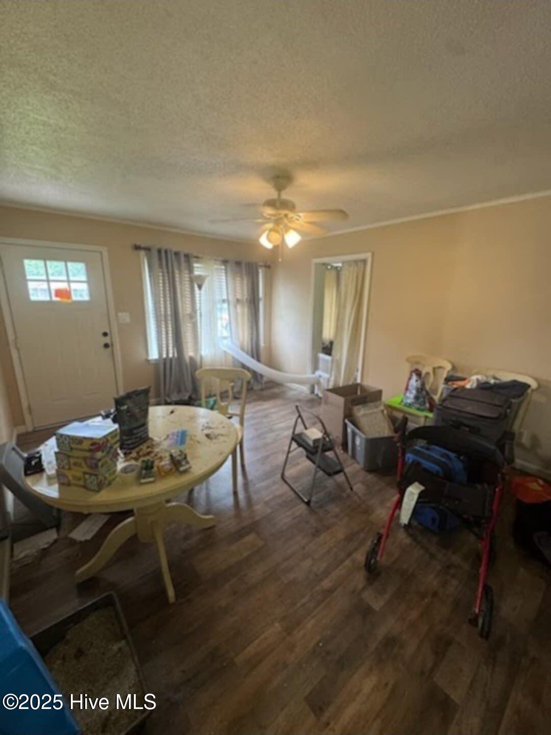 2d54c8d0-71a3-4312-b256-d10aa7c51432